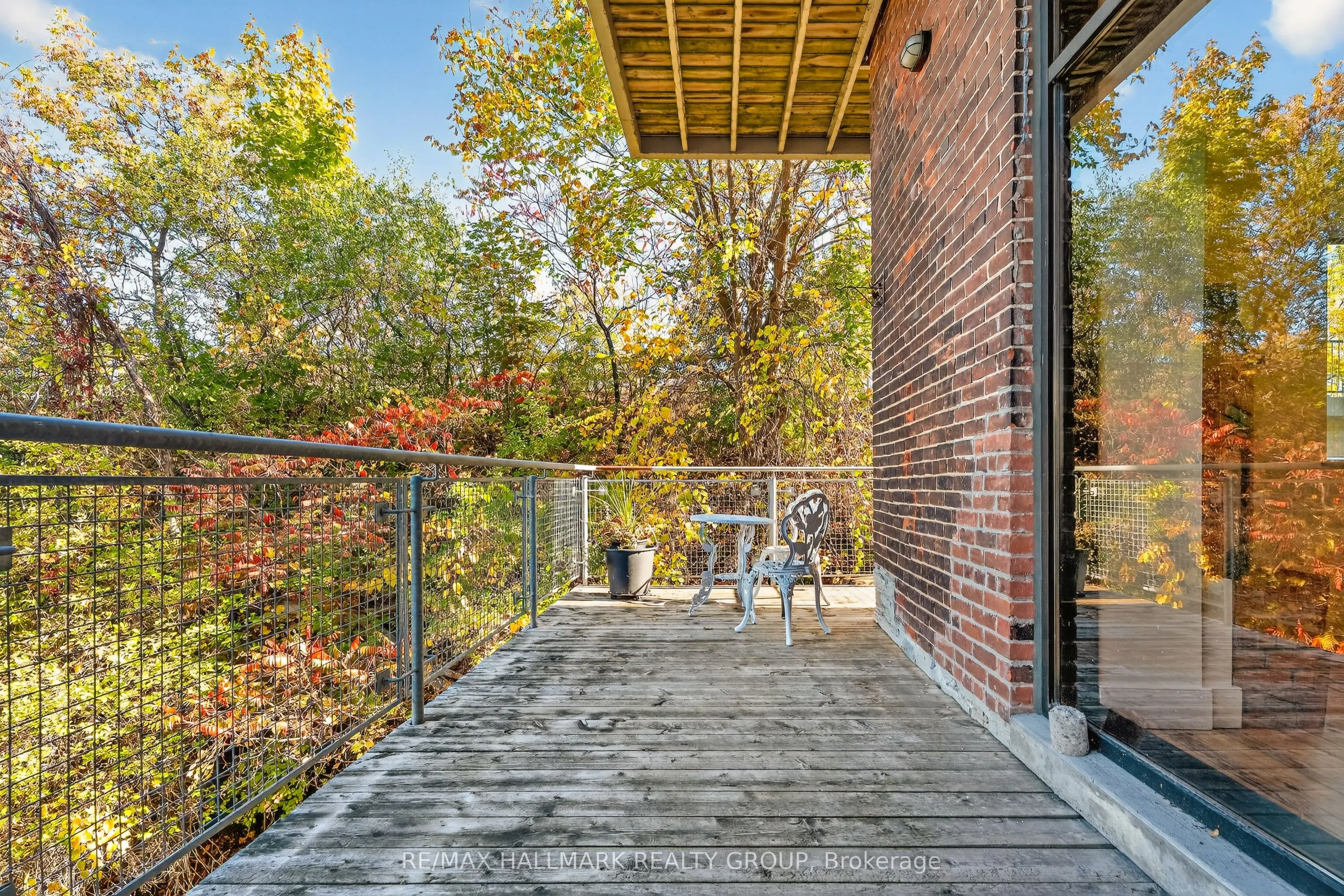 83 Little Bridge Street, #114