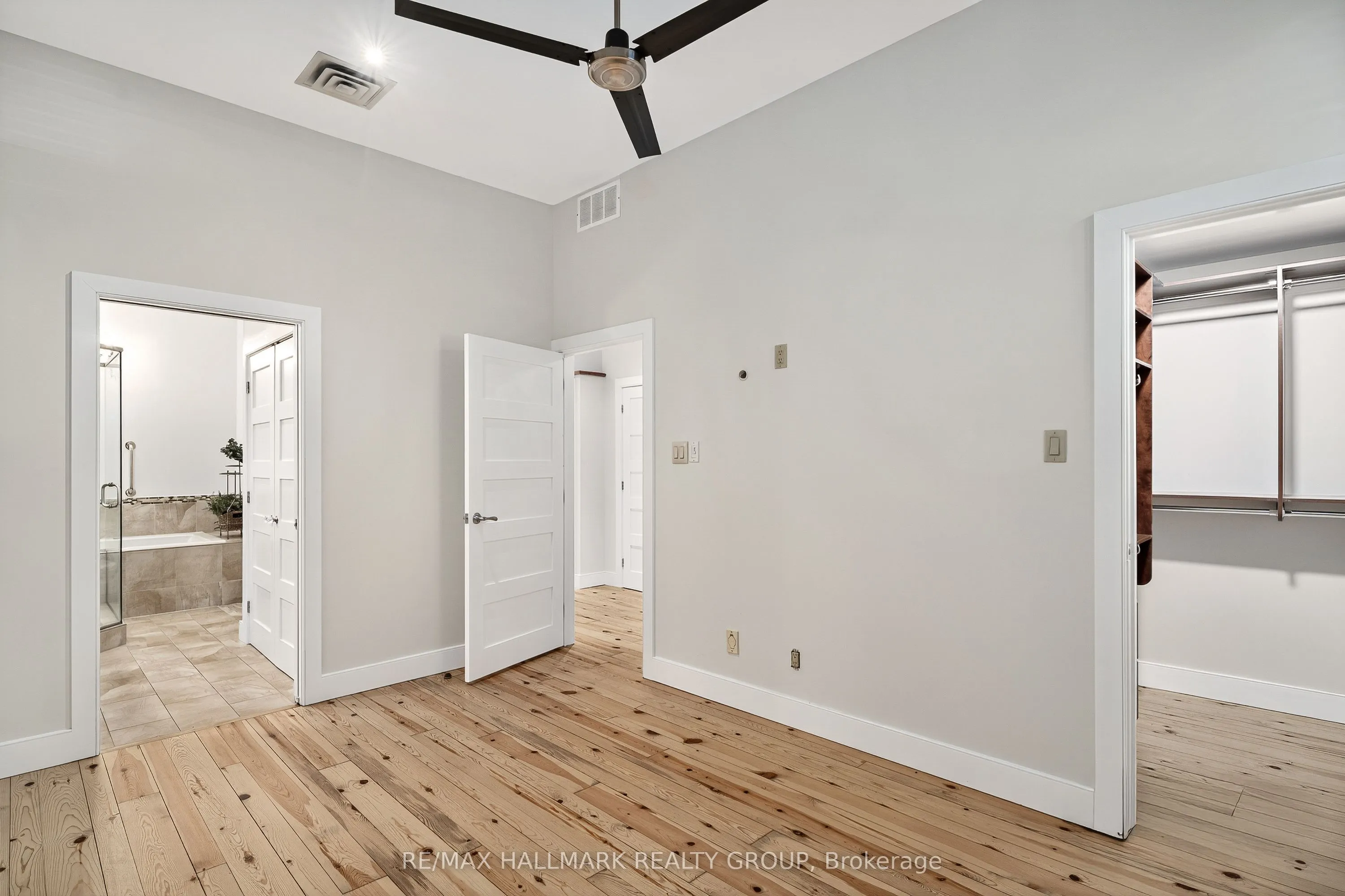 83 Little Bridge Street, #114