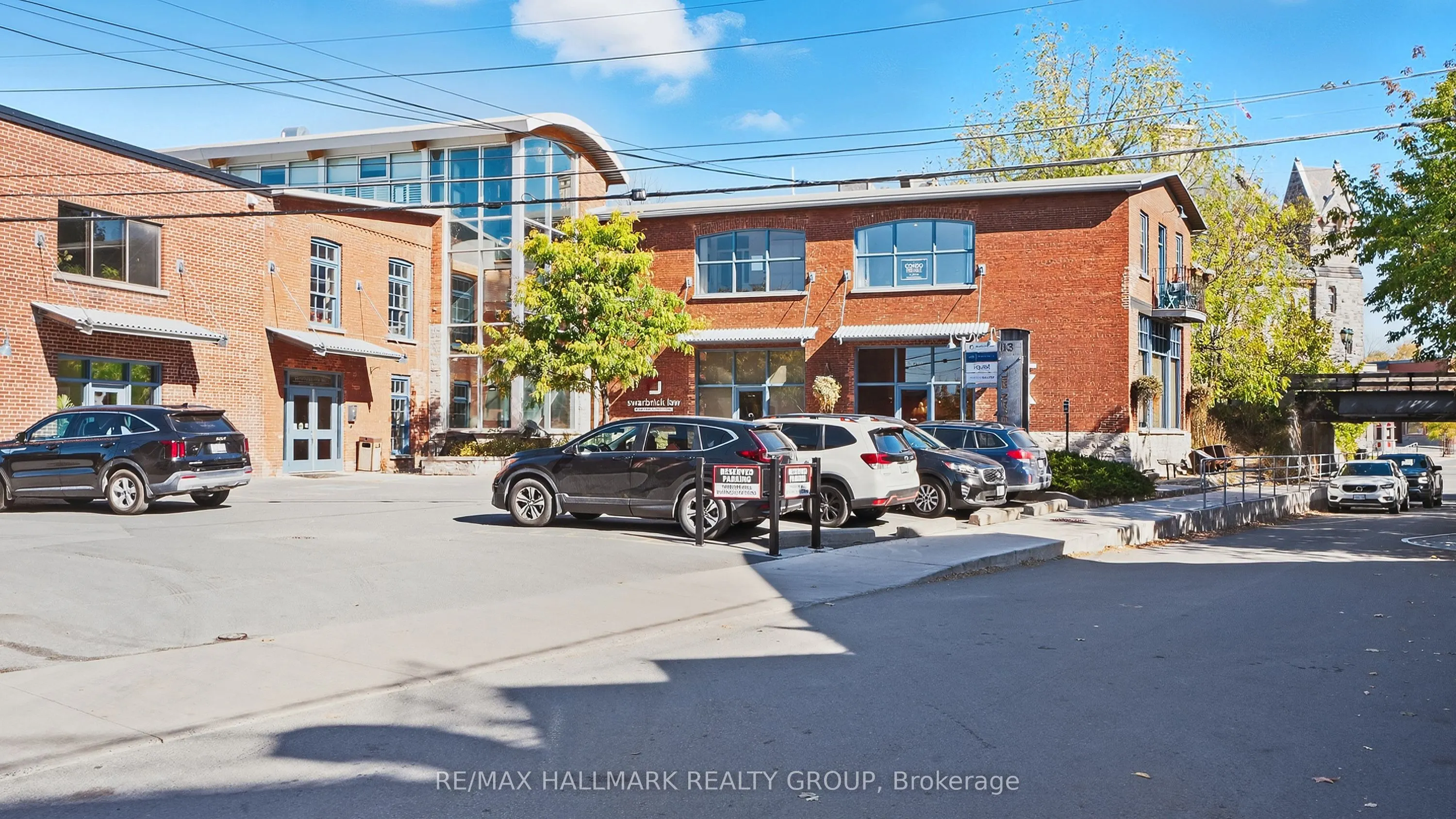 83 Little Bridge Street, #114