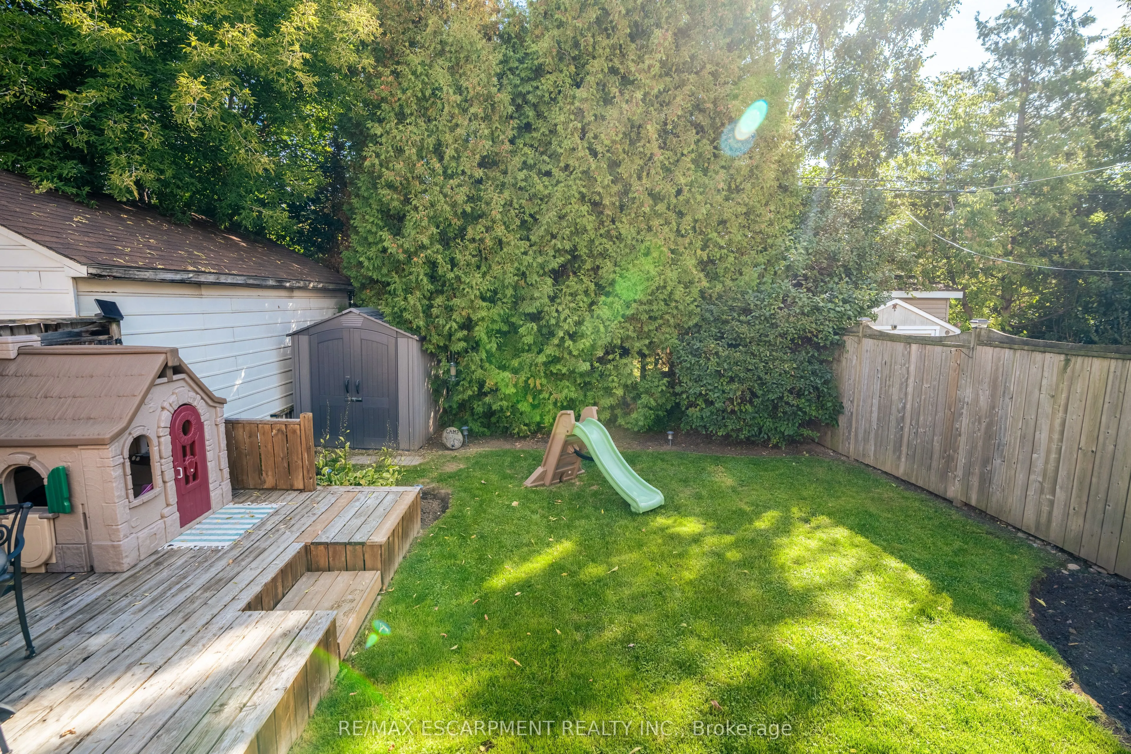 73 Kenilworth Avenue S