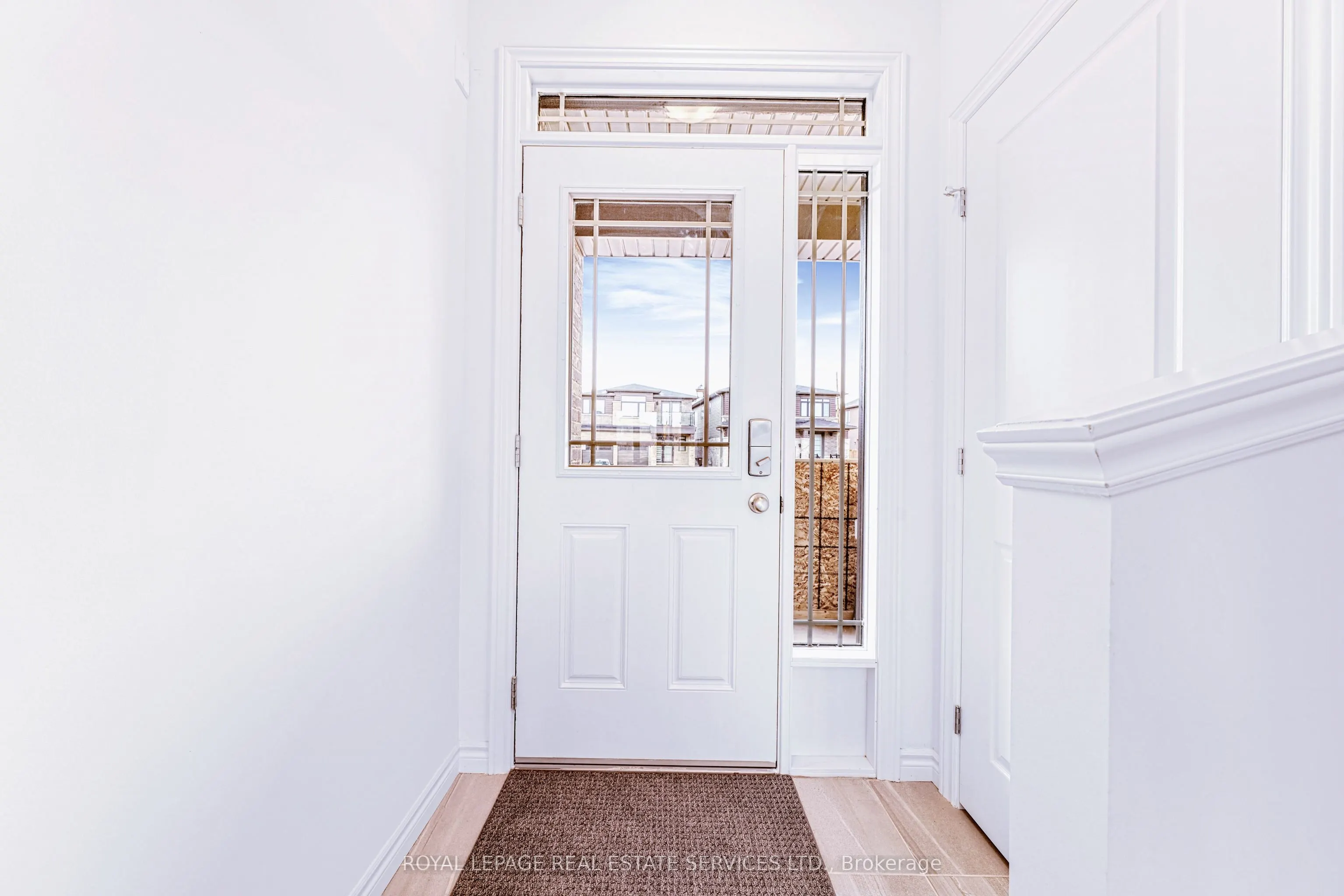 12 Elkington Lane
