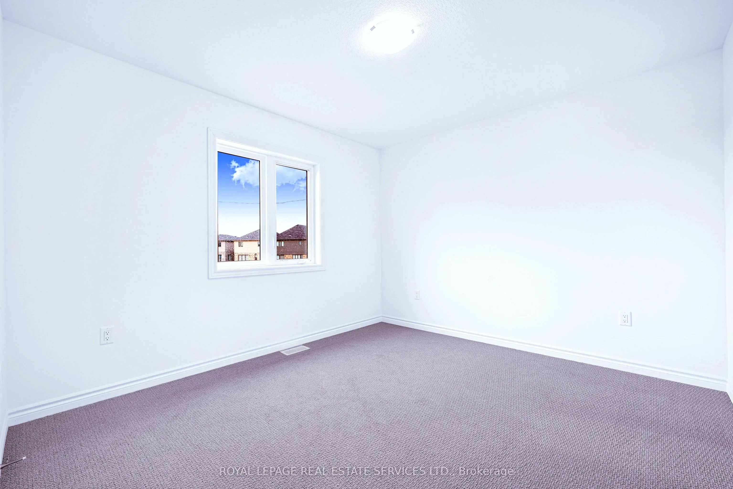 12 Elkington Lane
