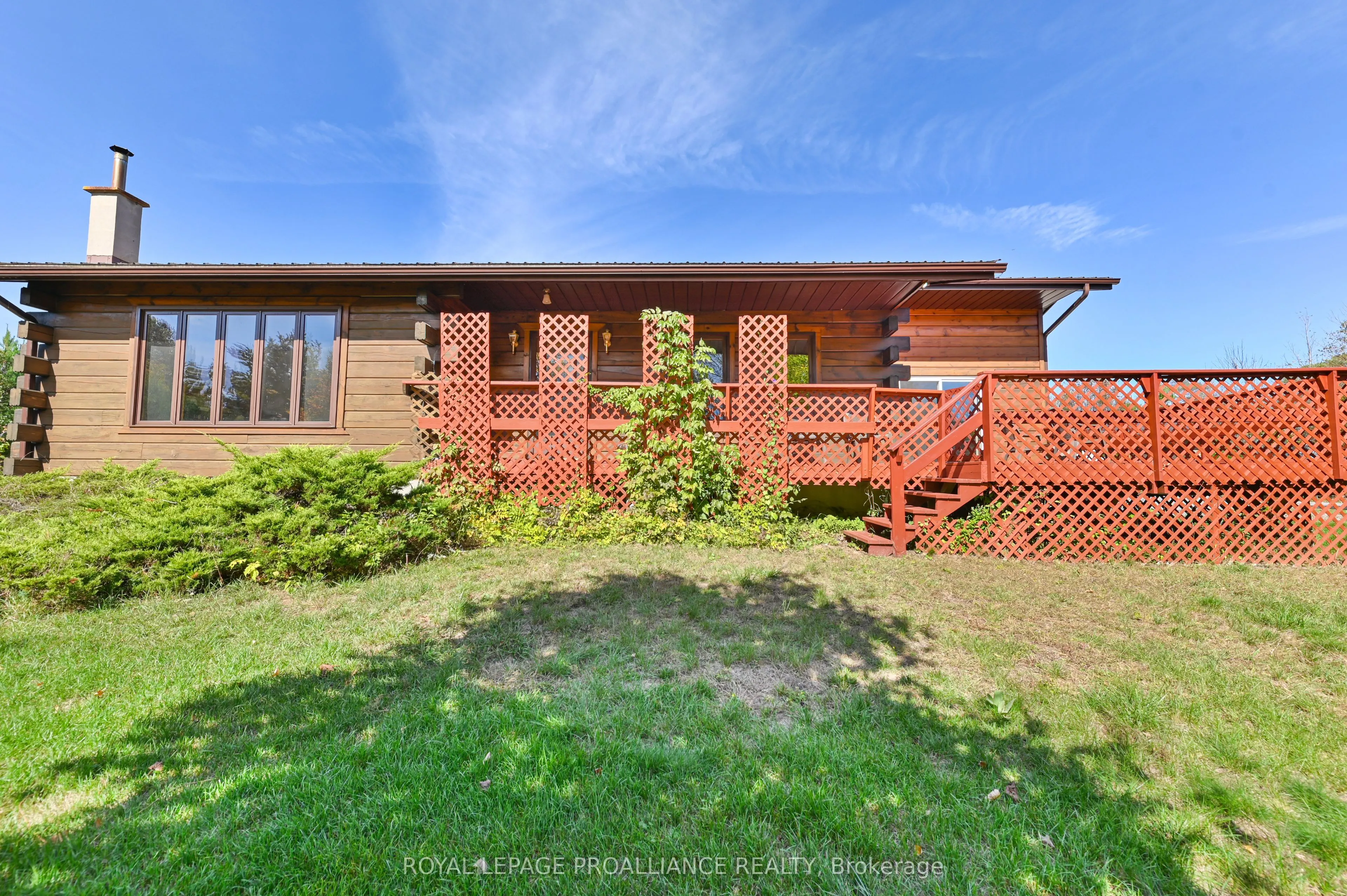 471 Elzevir Road