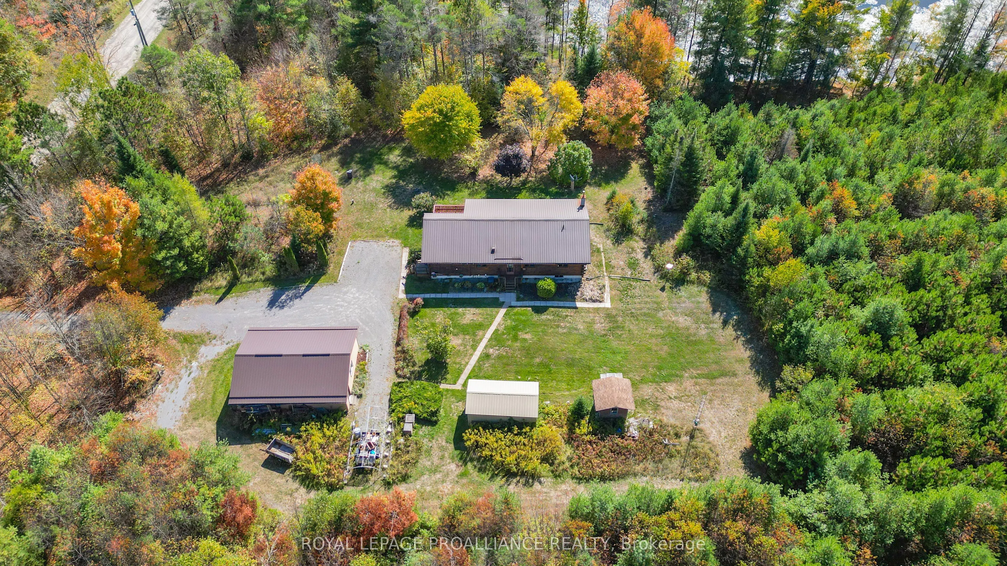 471 Elzevir Road
