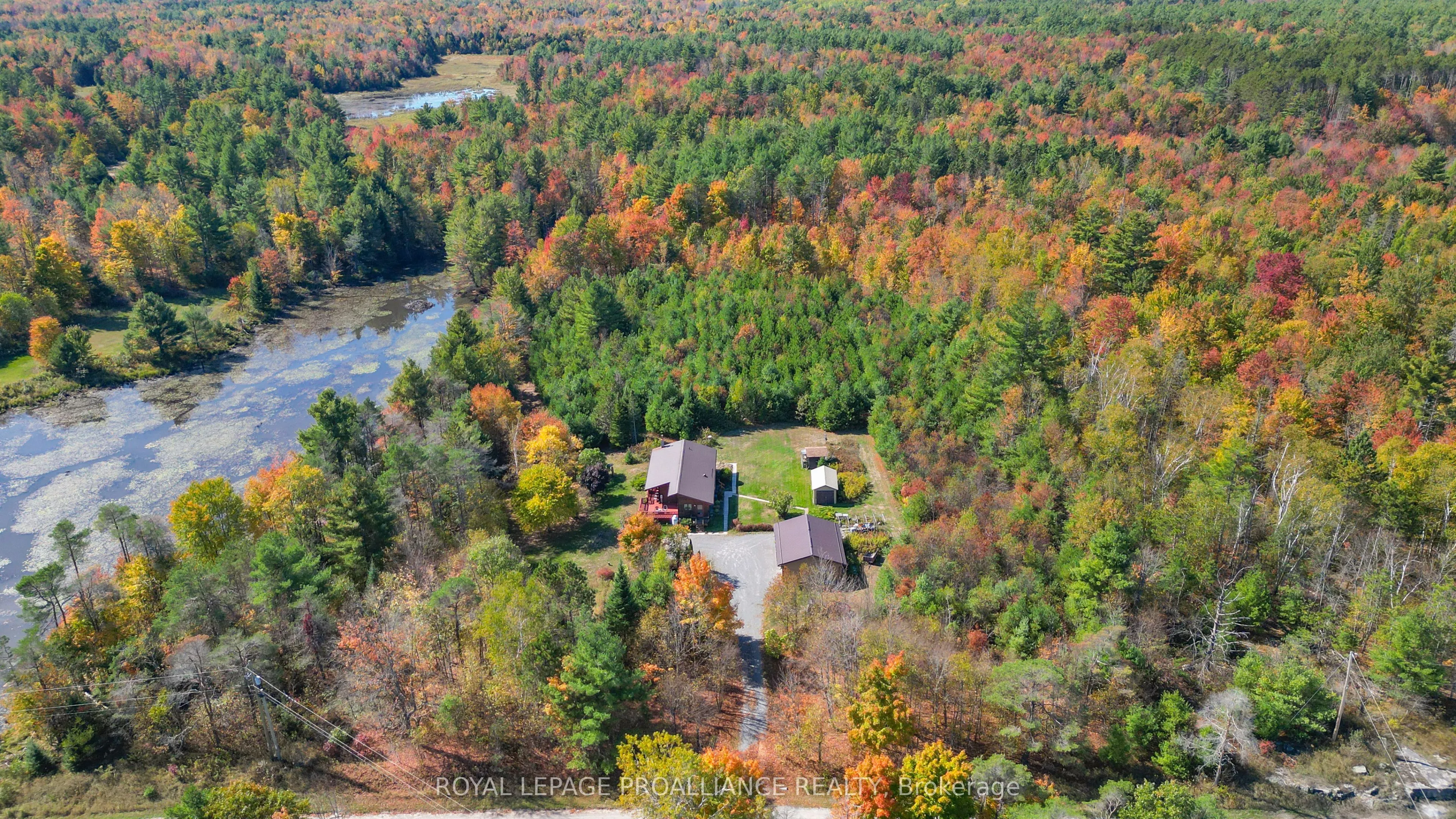 471 Elzevir Road
