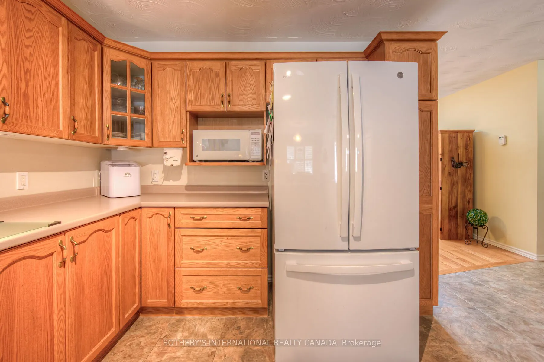 150 Oak Street, #8