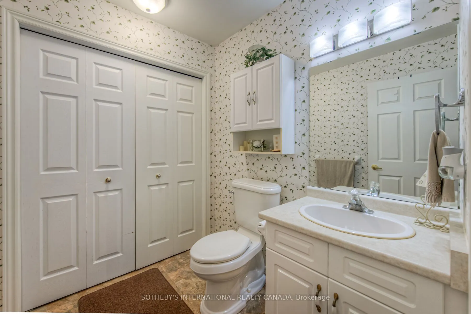 150 Oak Street, #8
