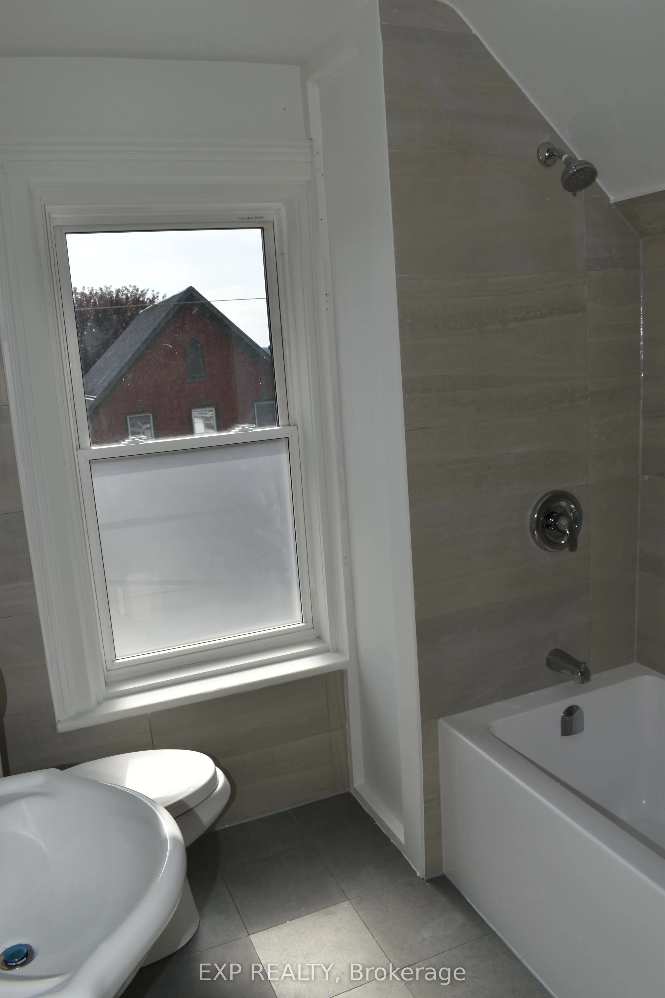 14 Halliday Street, #B ( second floor)