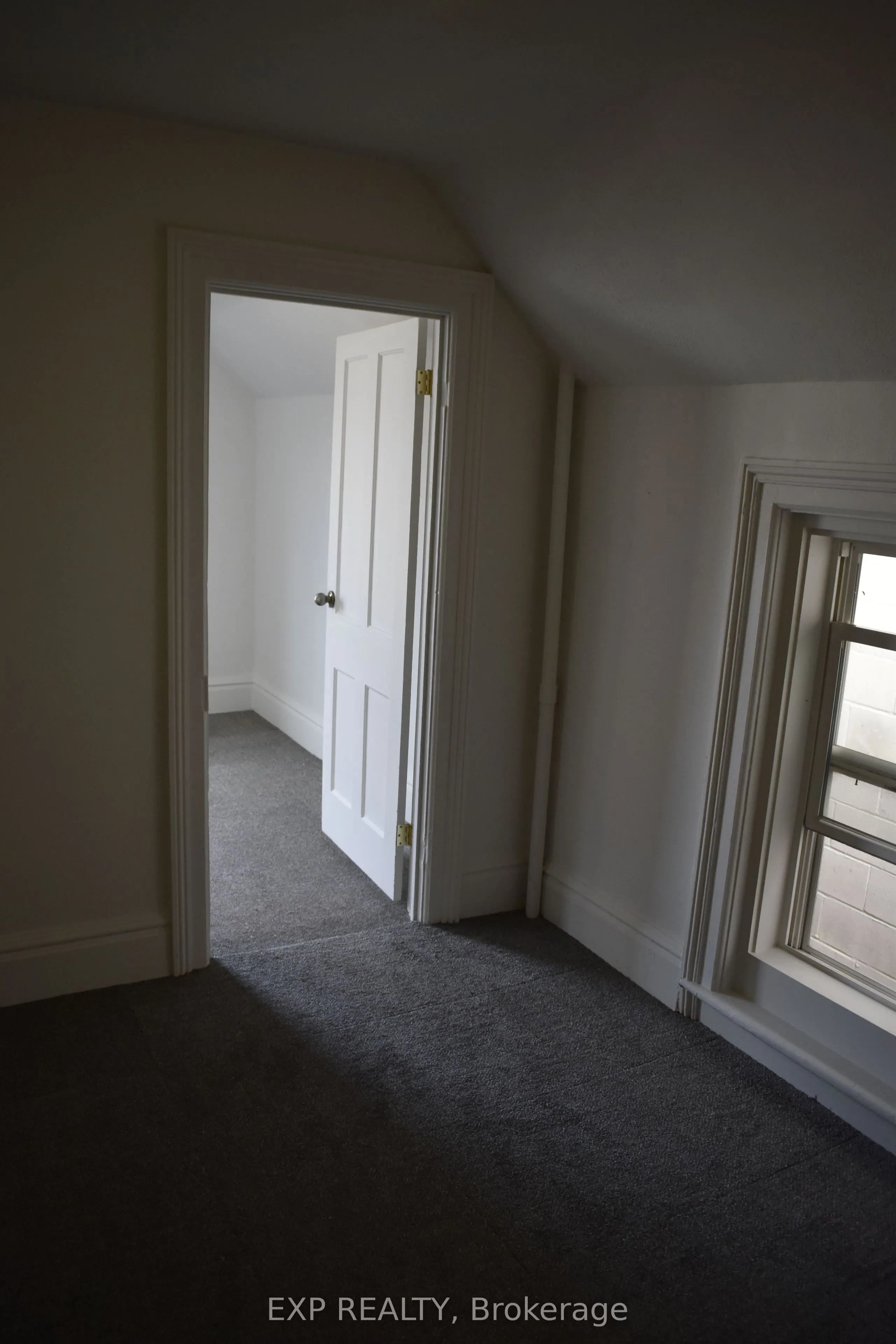14 Halliday Street, #B ( second floor)