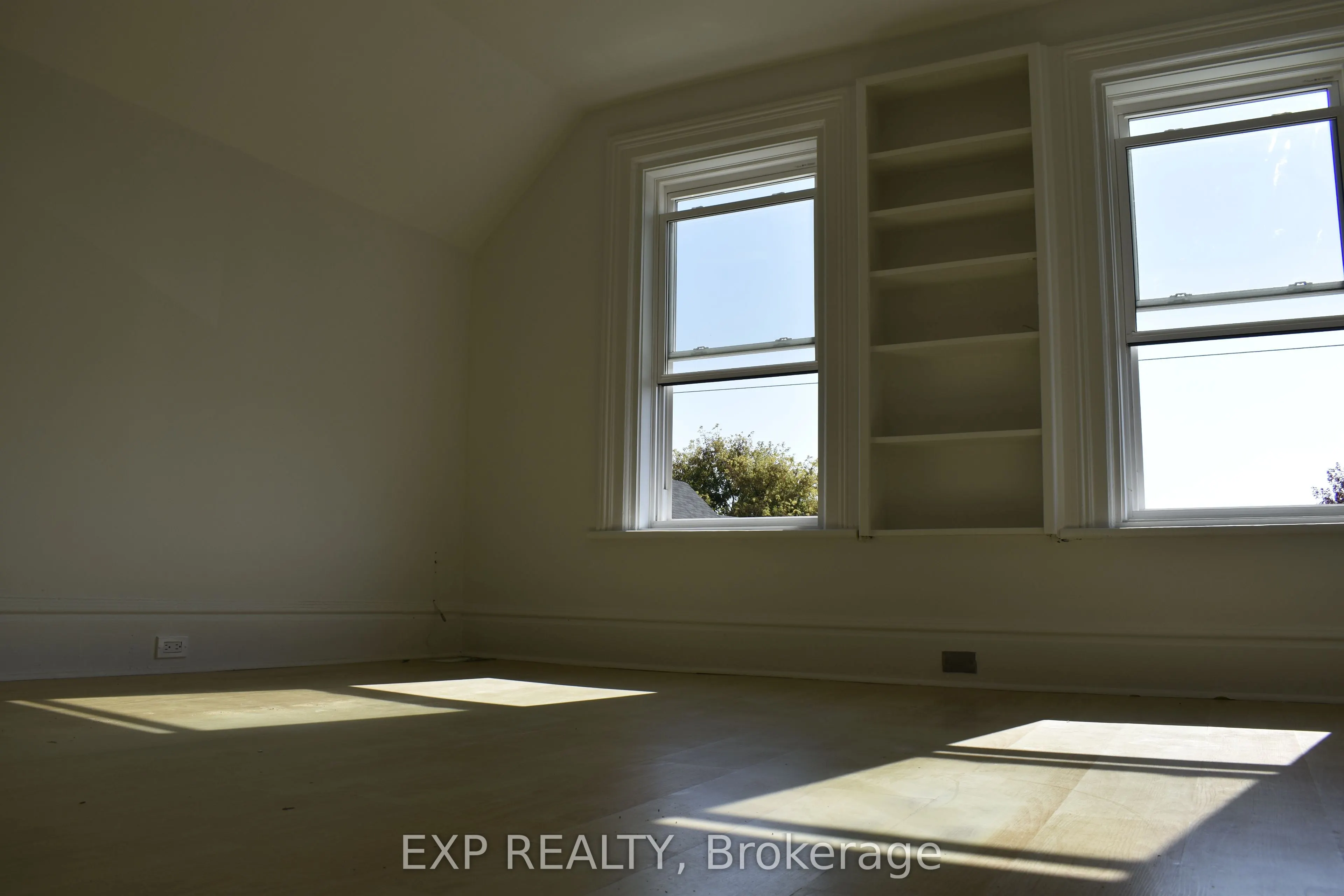 14 Halliday Street, #B ( second floor)