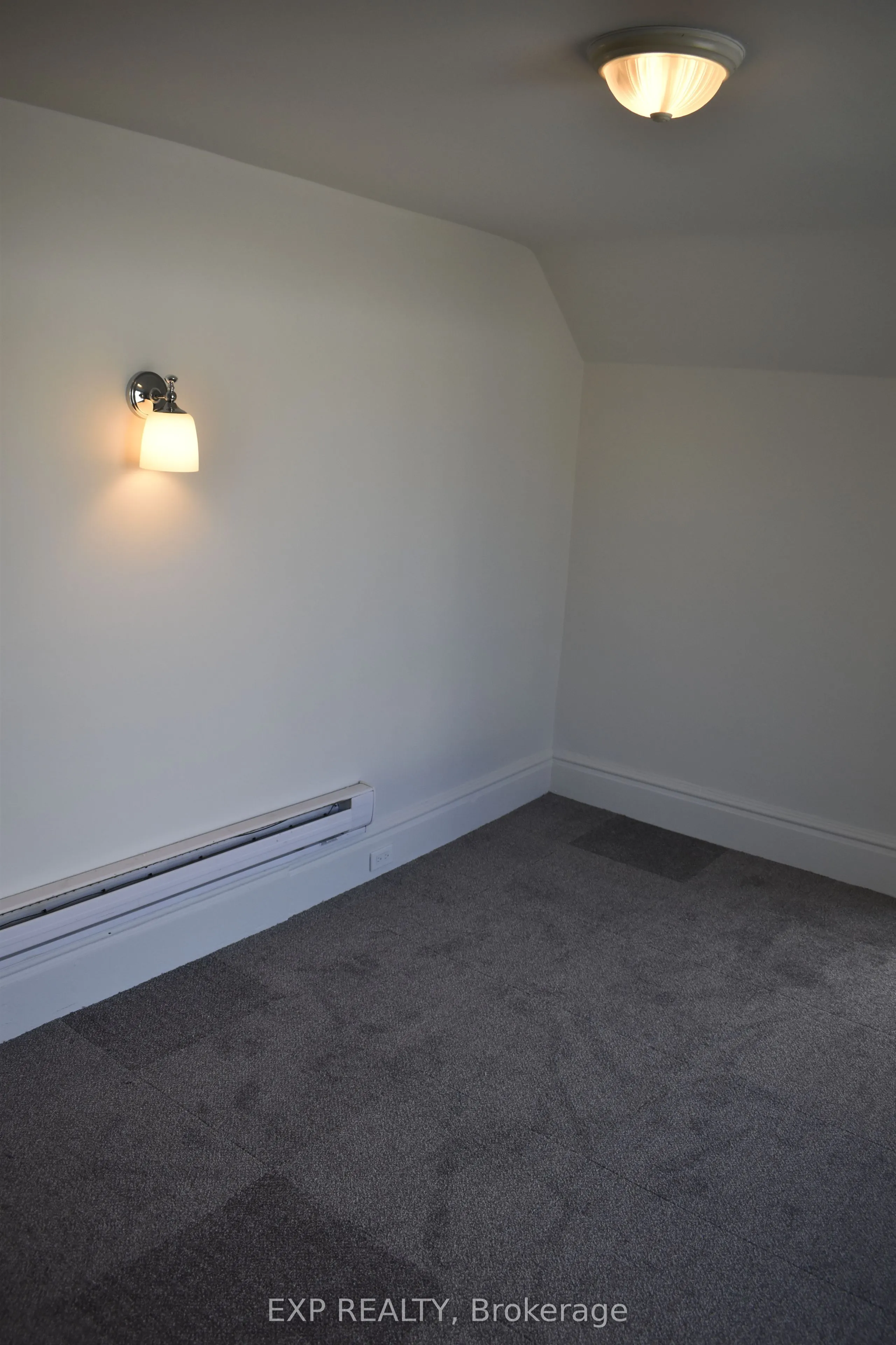 14 Halliday Street, #B ( second floor)