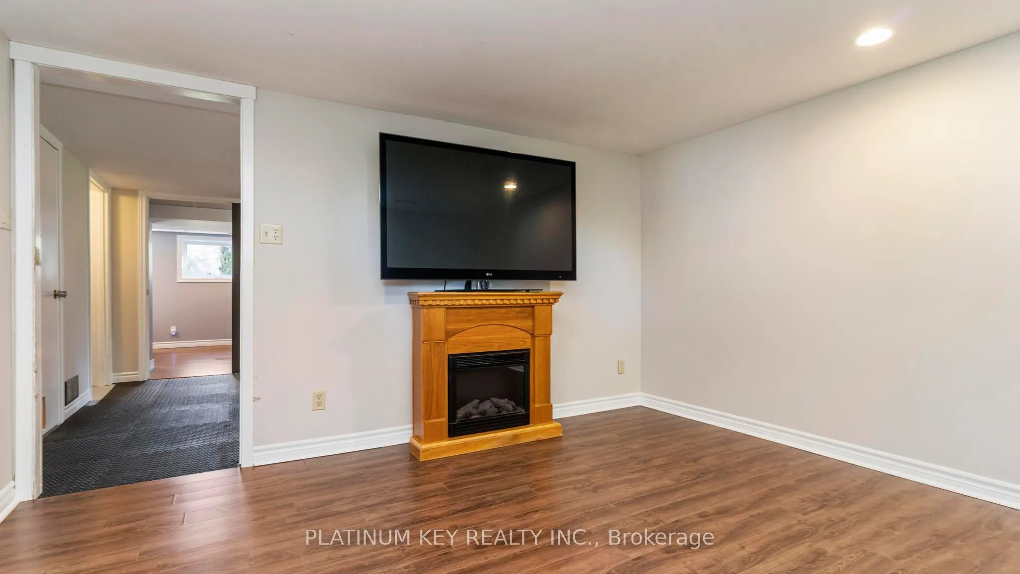 8846 Glendon Drive
