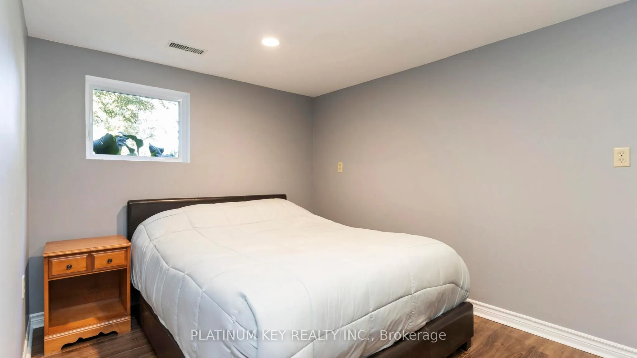 8846 Glendon Drive