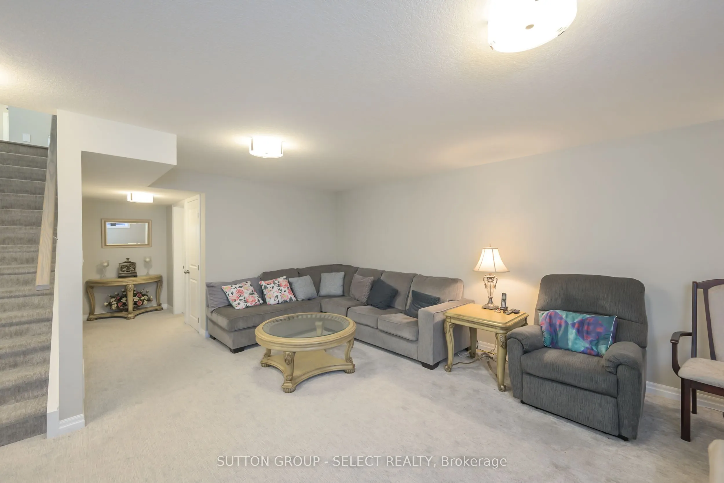 3 Harlequin Court