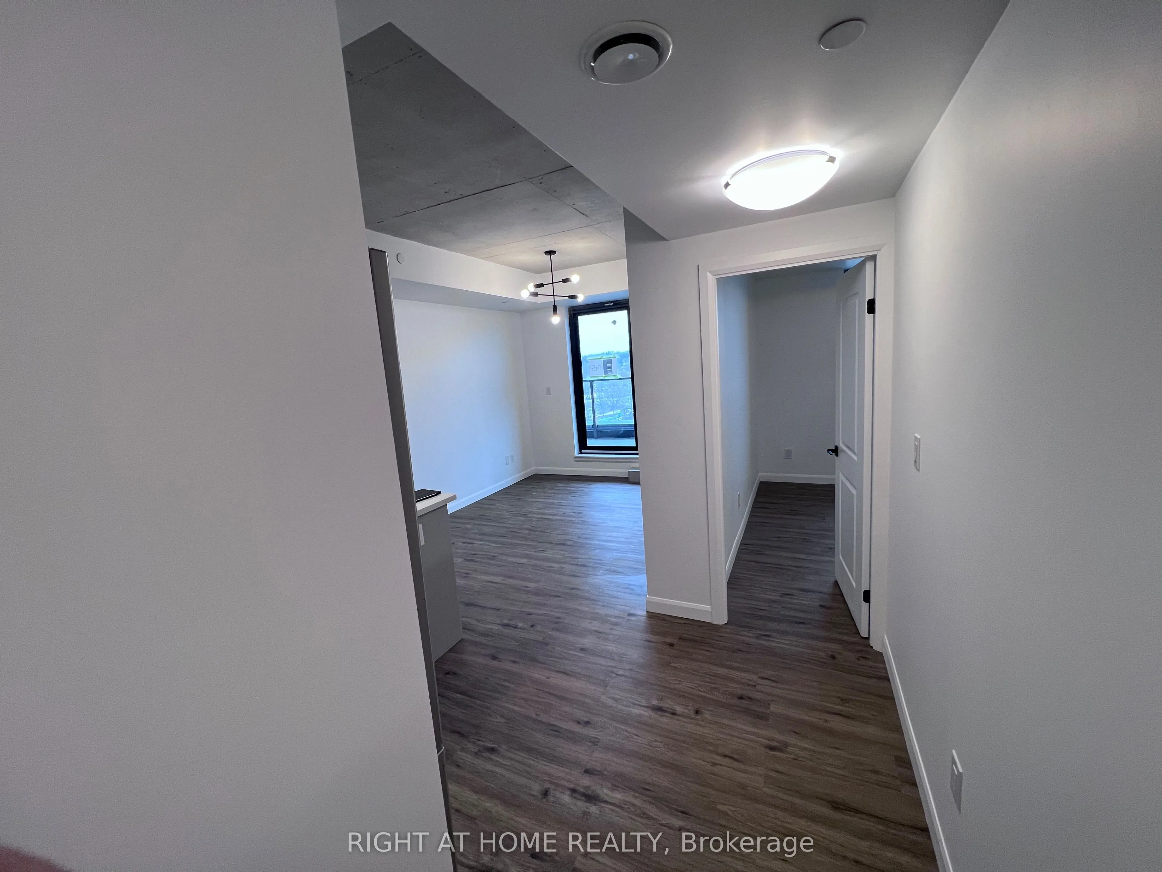 7 Erie Avenue, #711