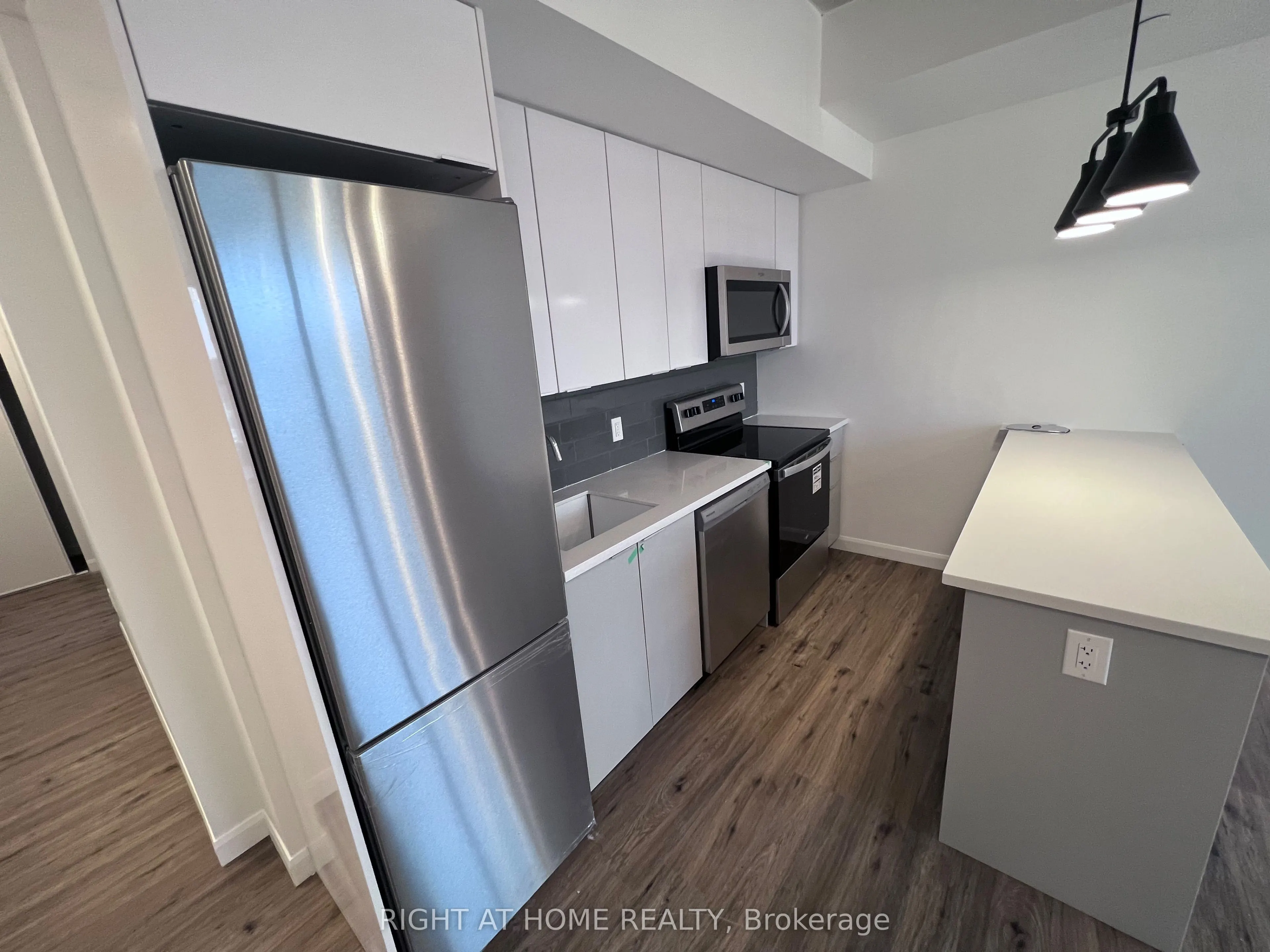 7 Erie Avenue, #711