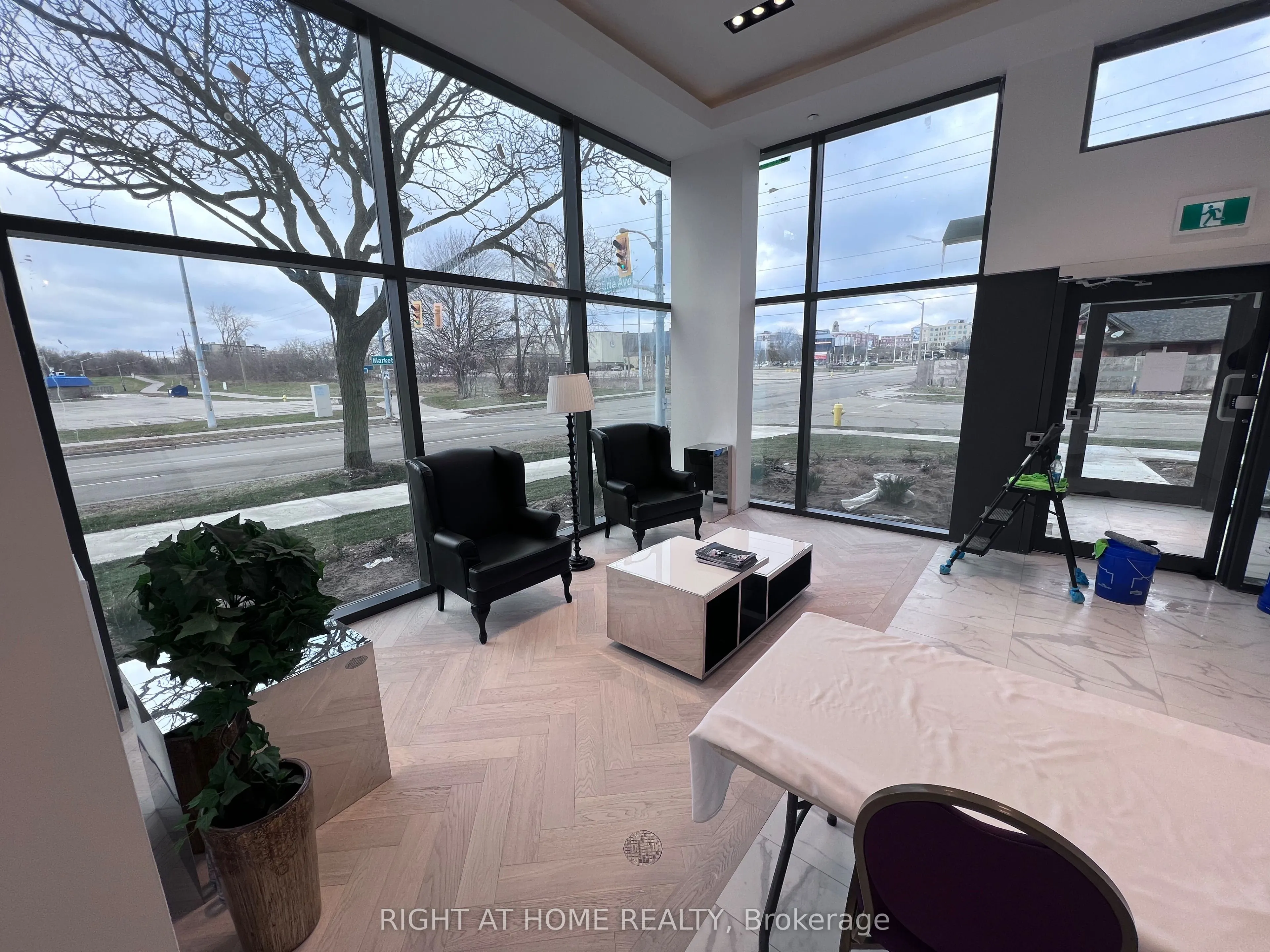7 Erie Avenue, #711