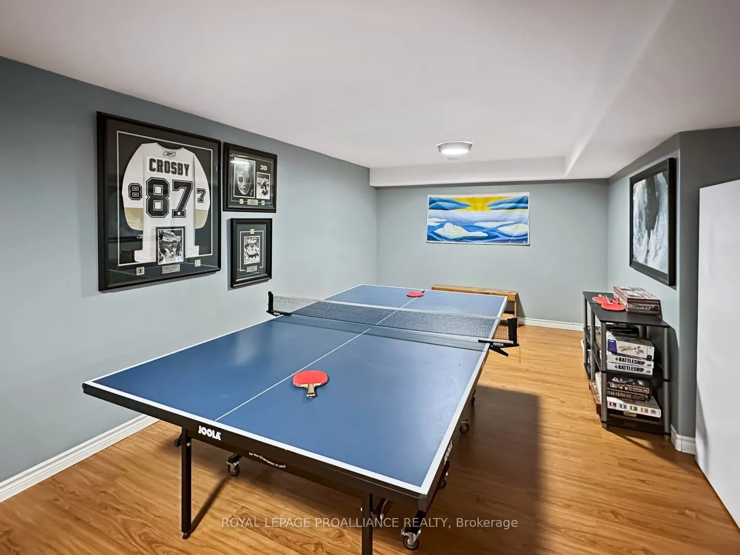 17 Lucas Court