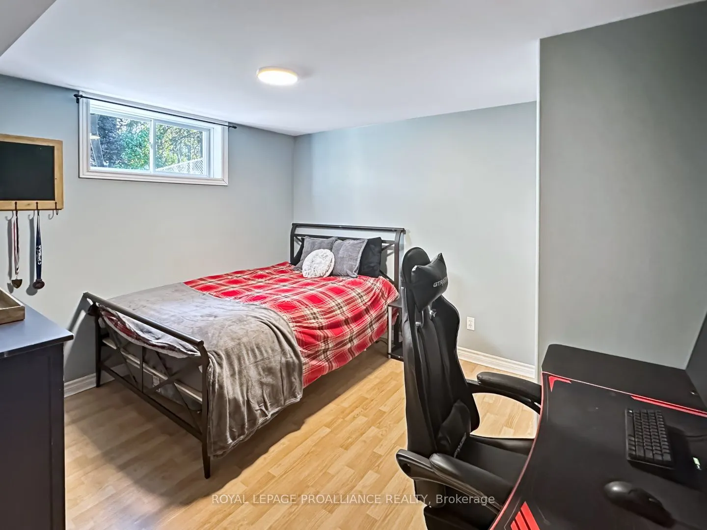 17 Lucas Court