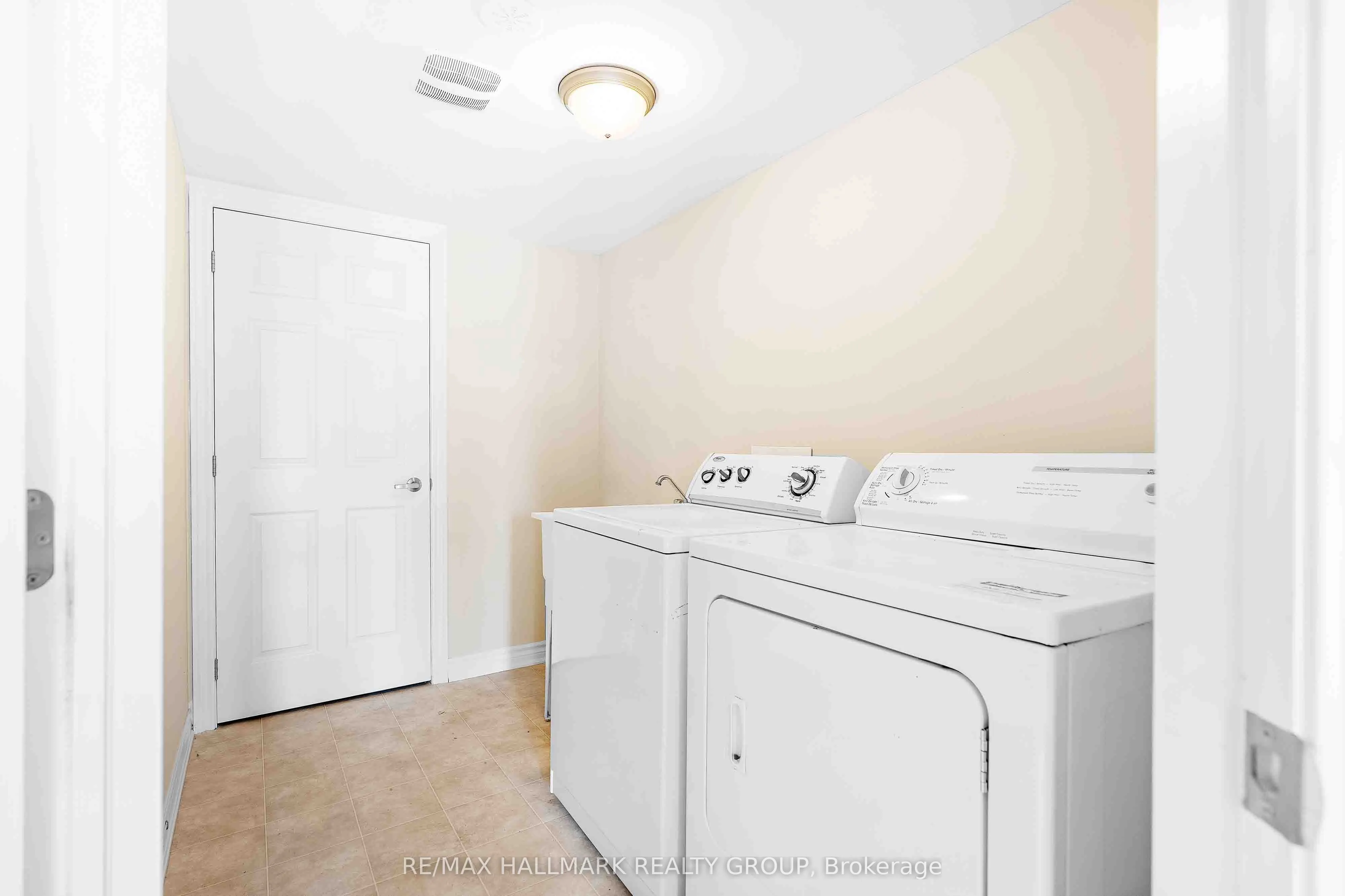 164 Sunshine Crescent