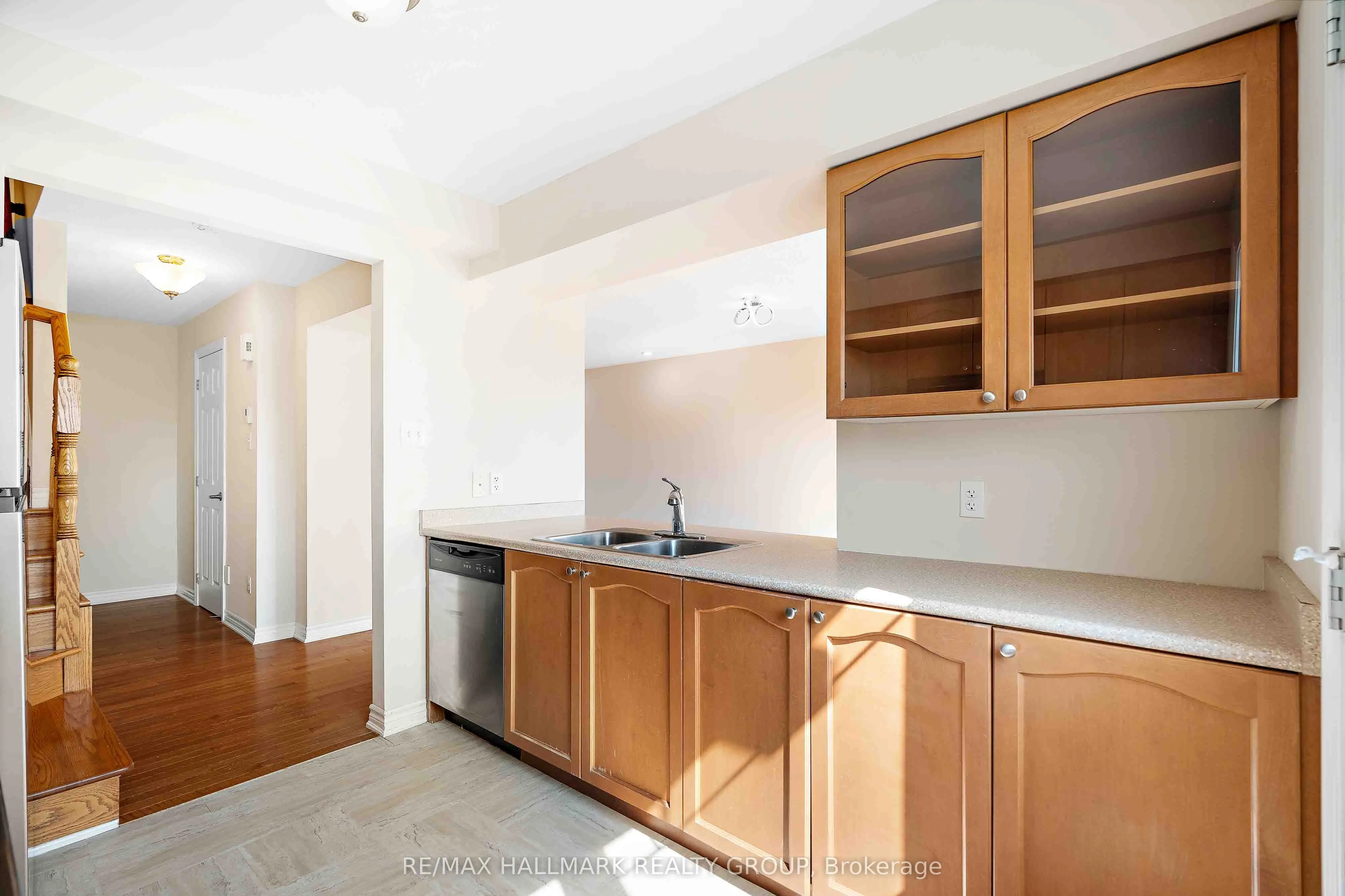 164 Sunshine Crescent