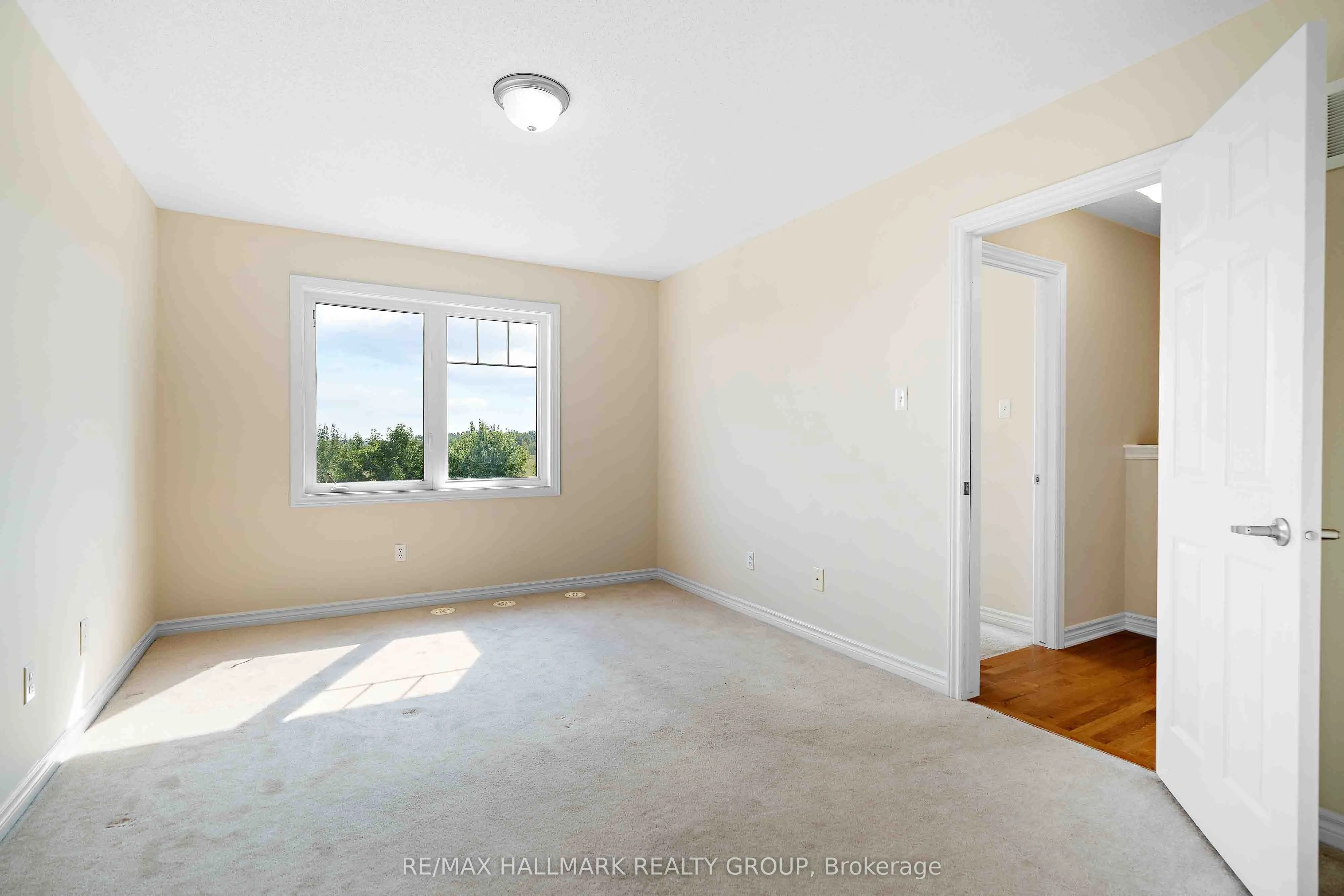 164 Sunshine Crescent