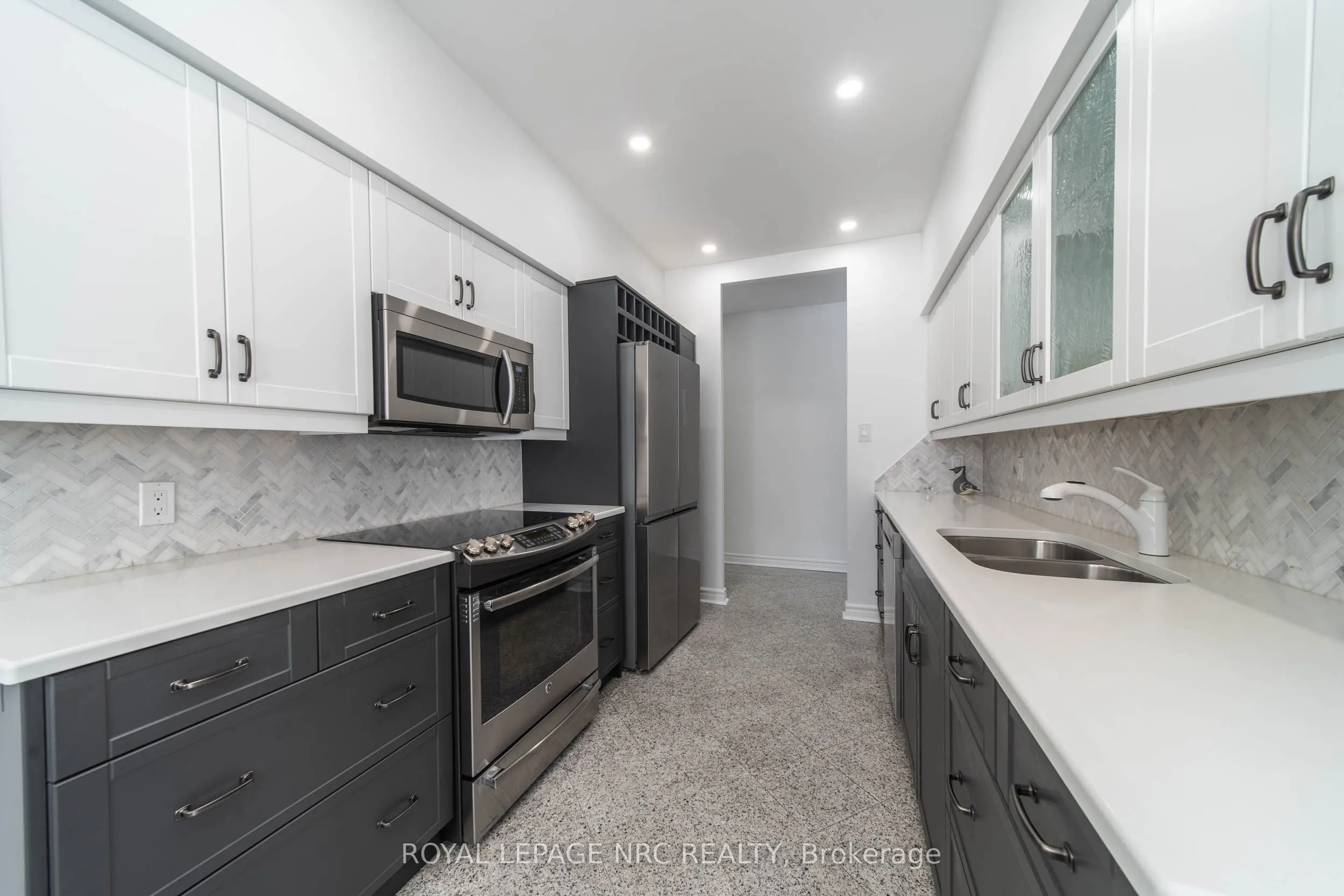 8111 Forest Glen Drive, #107