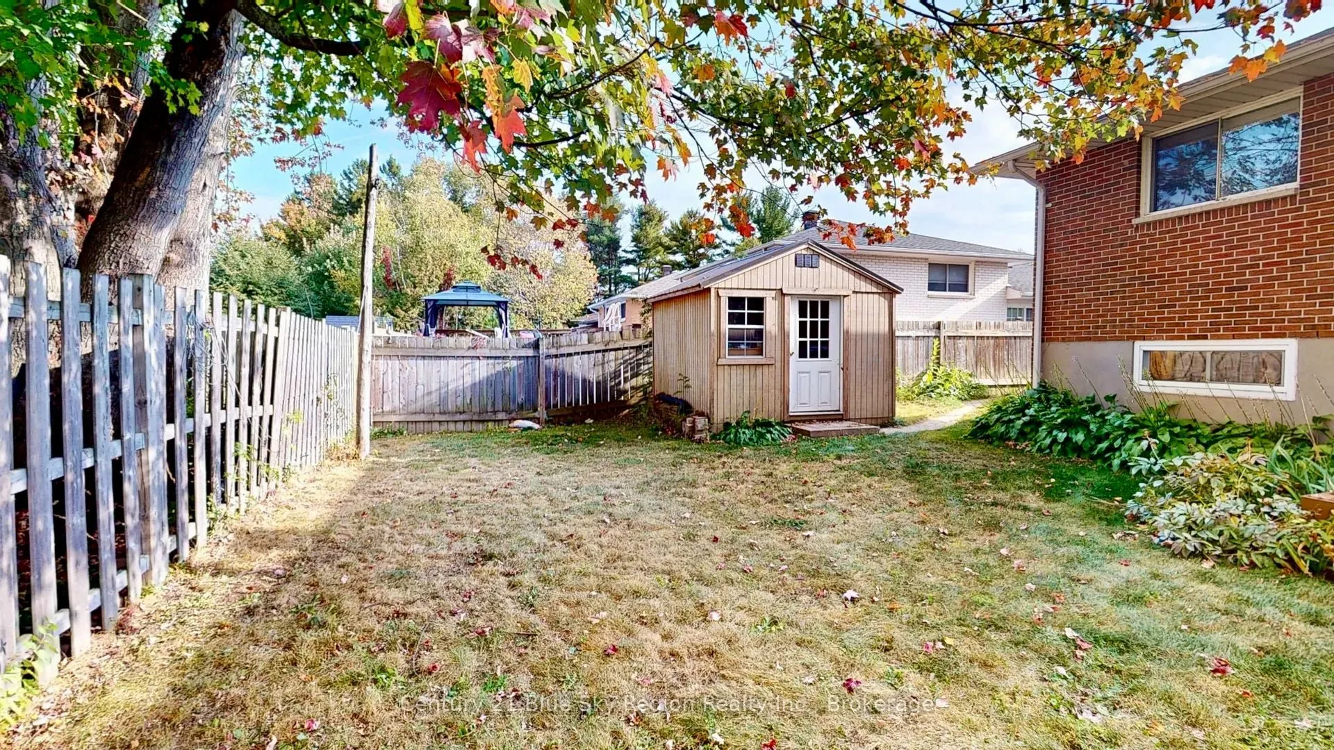 16 Herman Crescent
