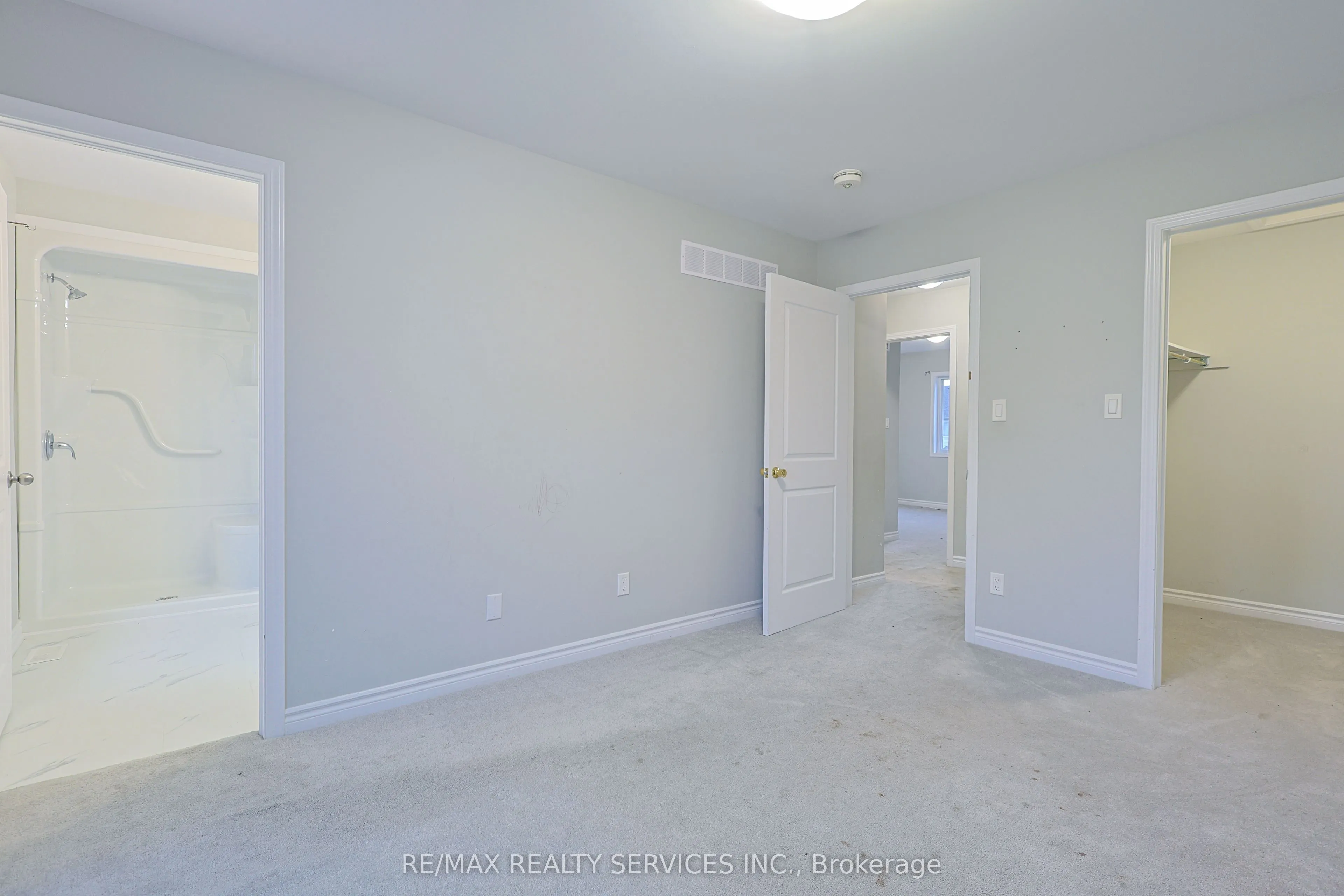 35 Perenack Avenue, #17