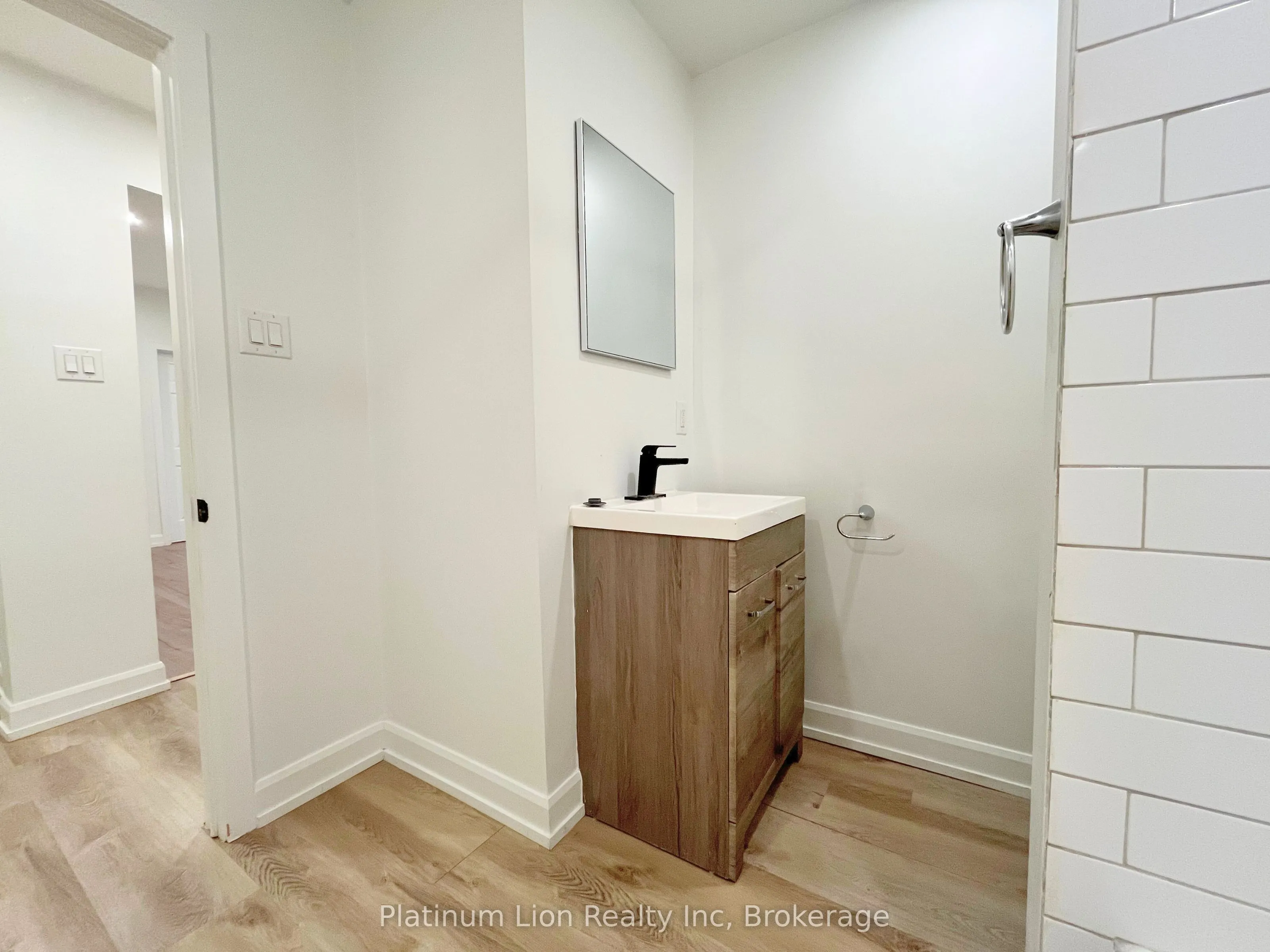 24-26 Cayuga Street, #26A