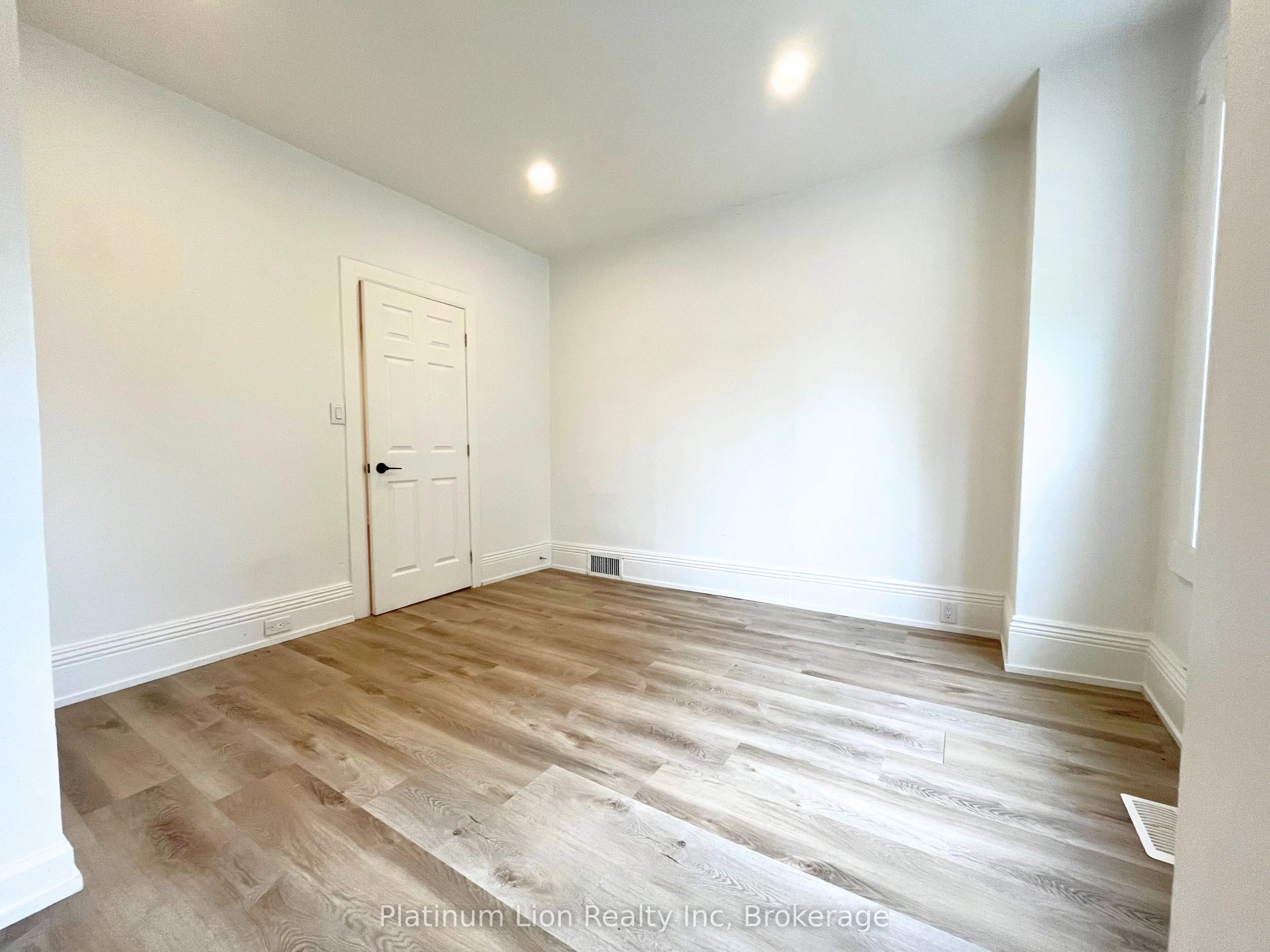 24-26 Cayuga Street, #26A