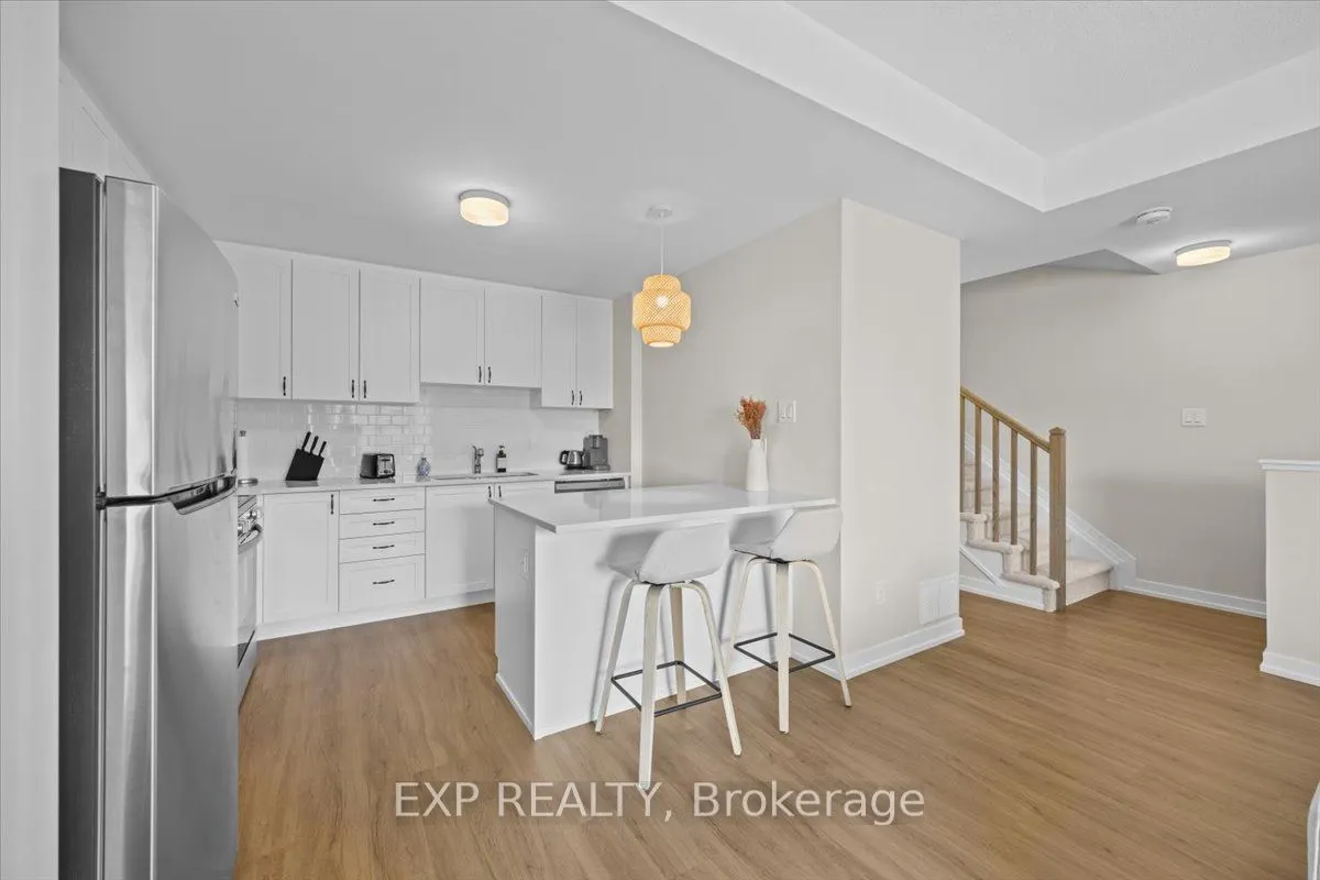 561 Entourage Private, #561