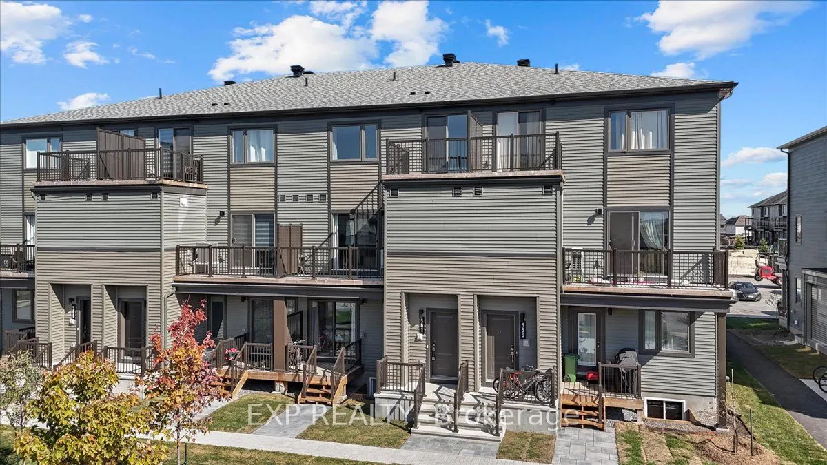 561 Entourage Private, #561