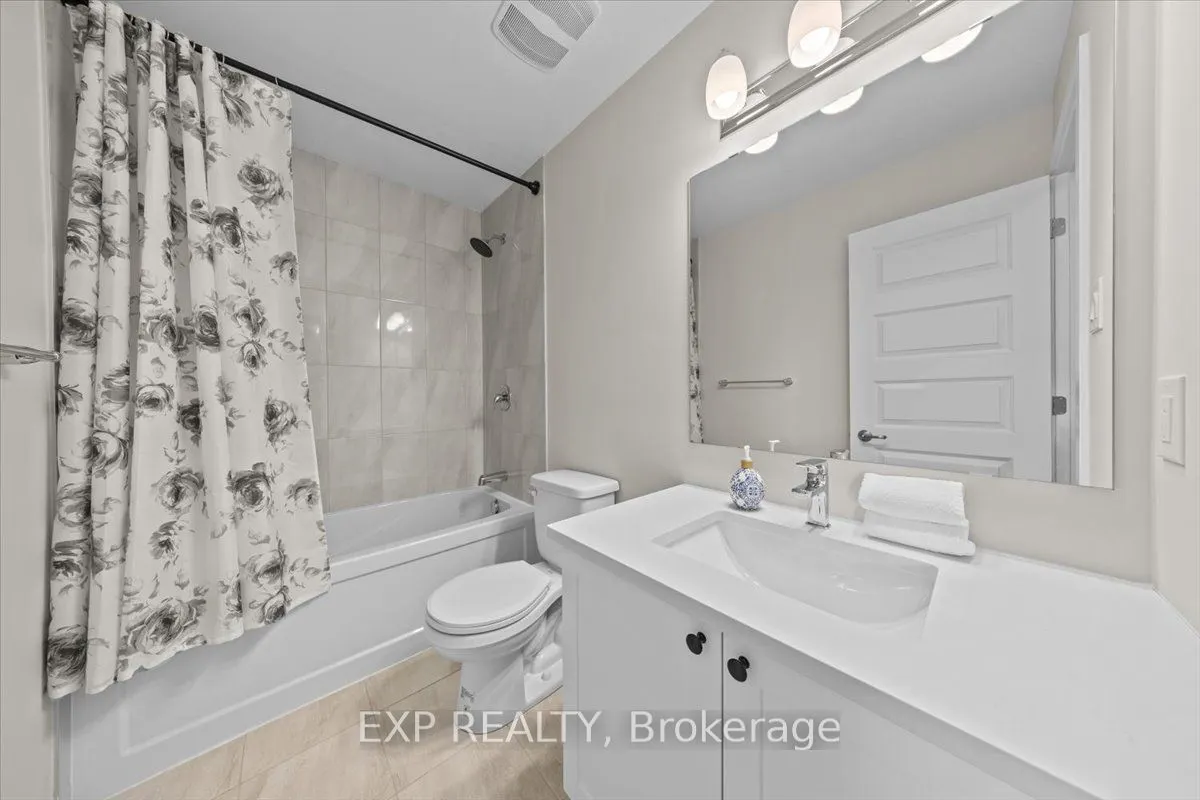 561 Entourage Private, #561