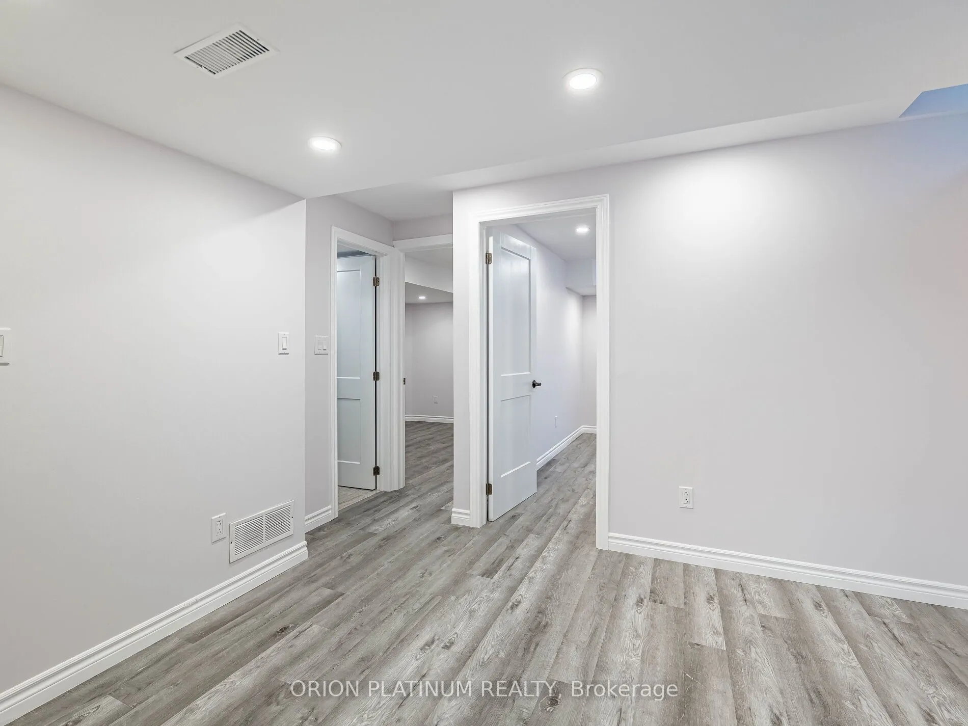 12 Bradshaw Drive