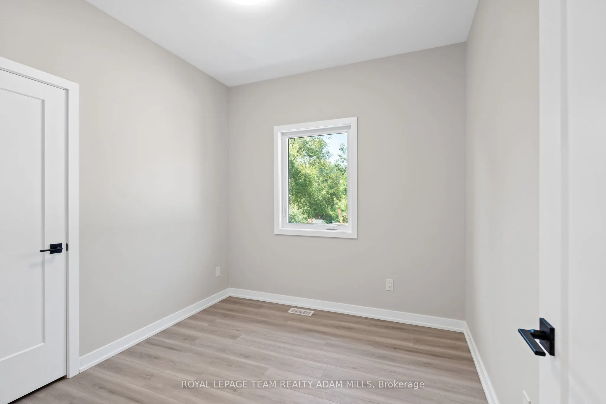 306 Lanark Avenue, #A