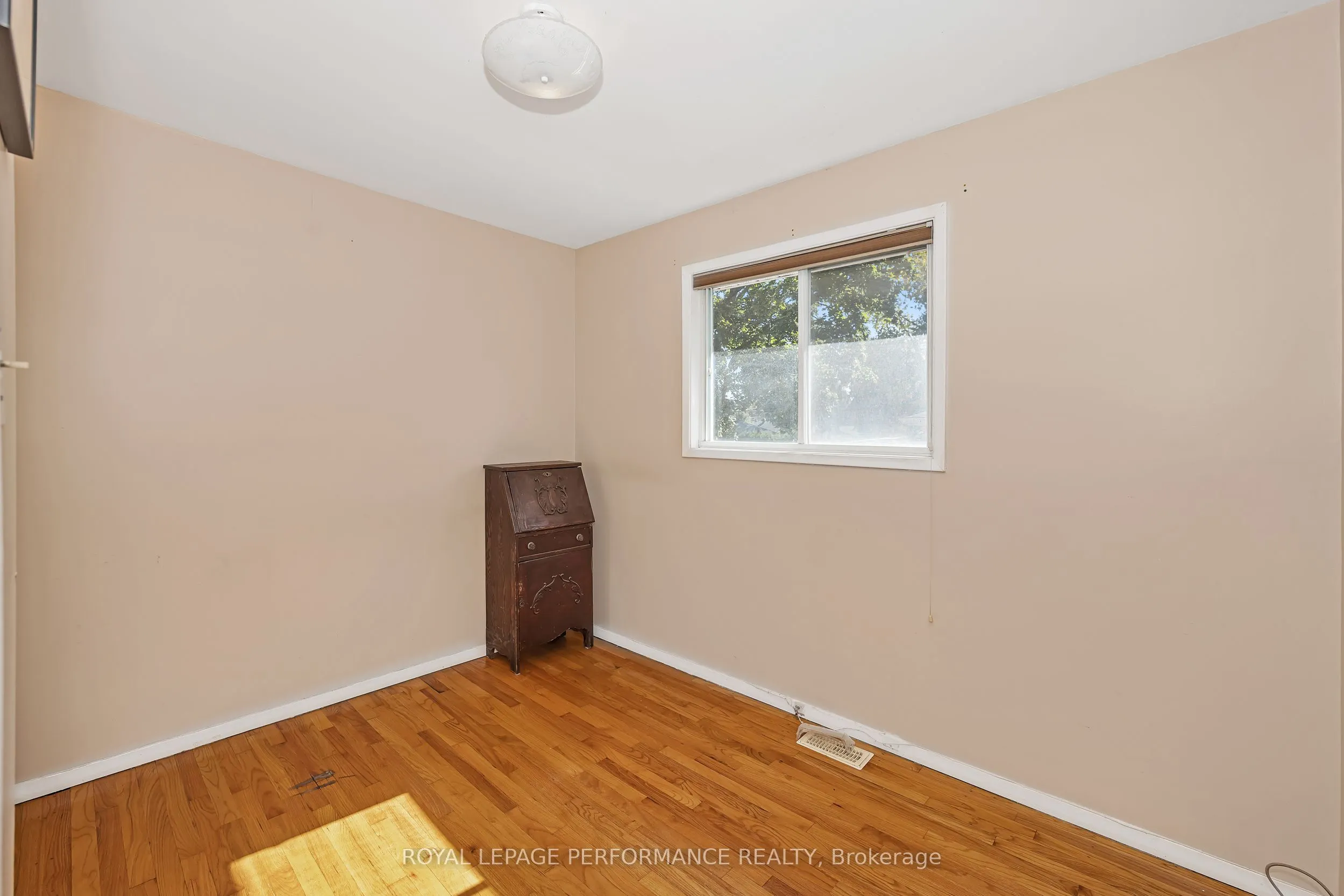 890 Bermuda Avenue