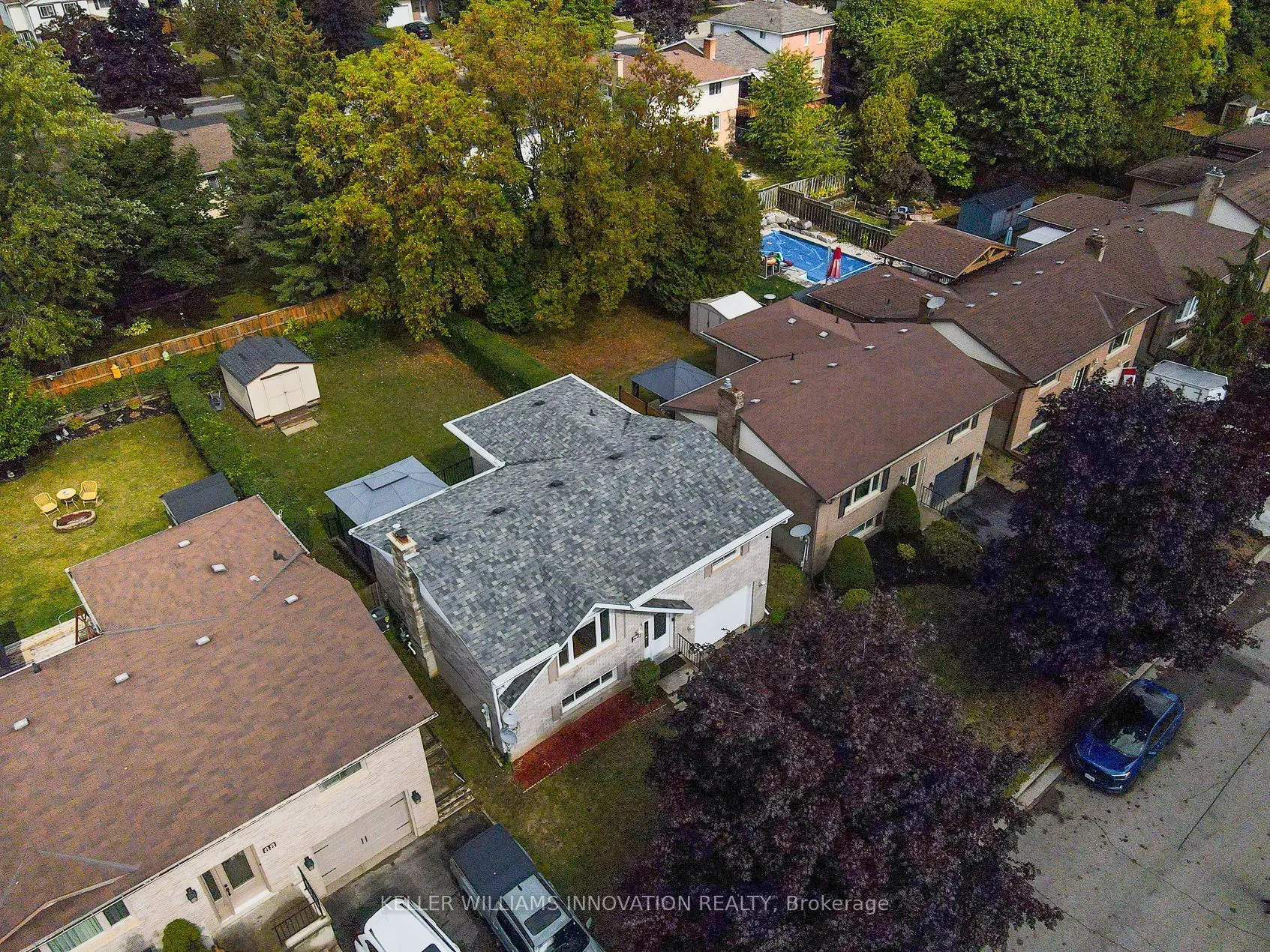 64 Sabrina Crescent
