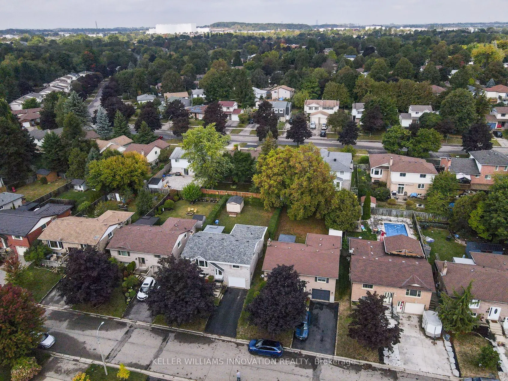 64 Sabrina Crescent