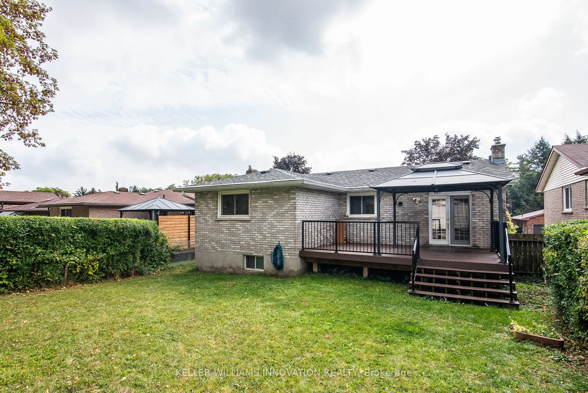 64 Sabrina Crescent