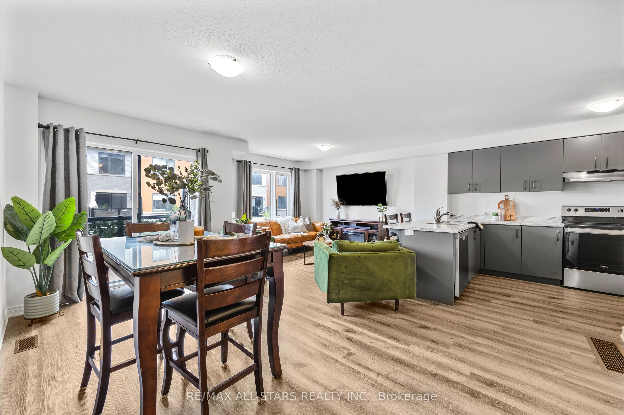 79 Dryden Lane, #79