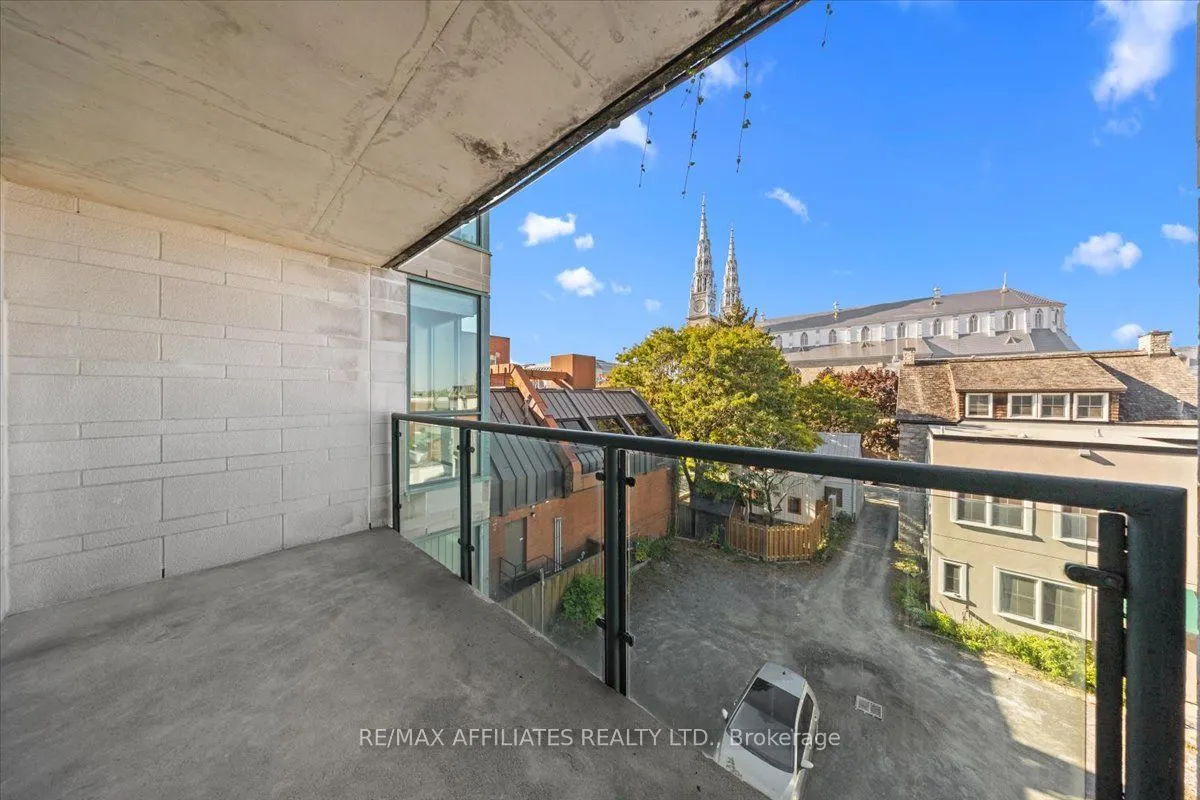 15 Murray Street, #308