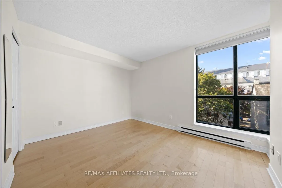 15 Murray Street, #308