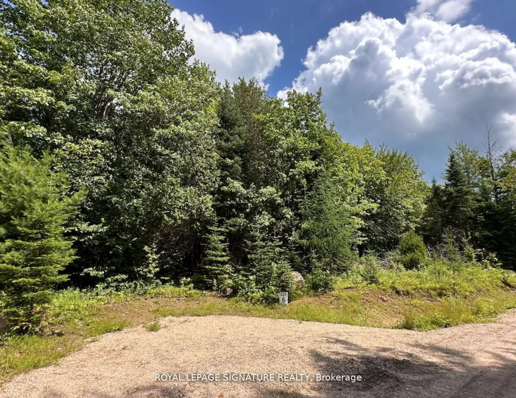 15 Axe Lake Road
