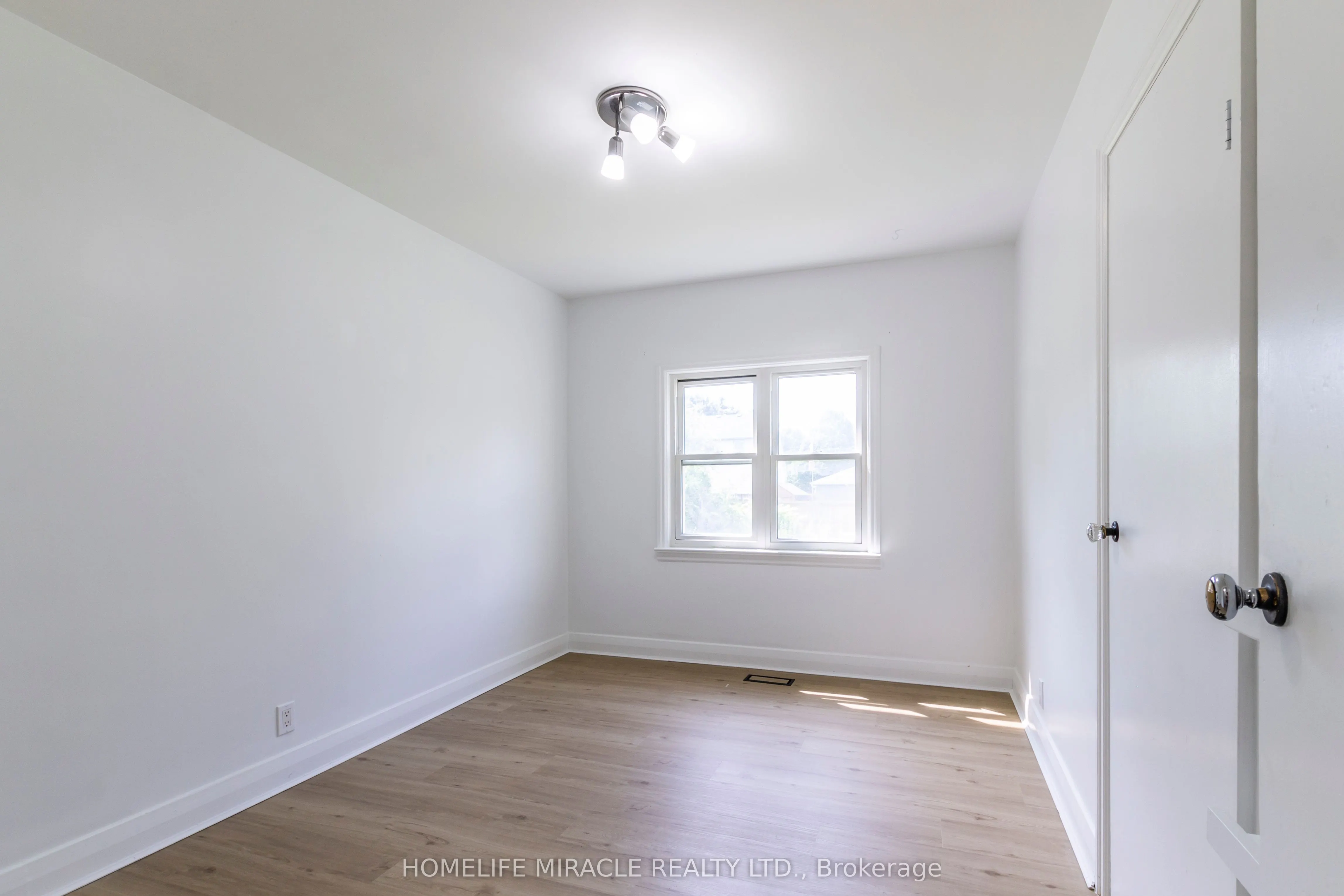 250 Cardigan Street