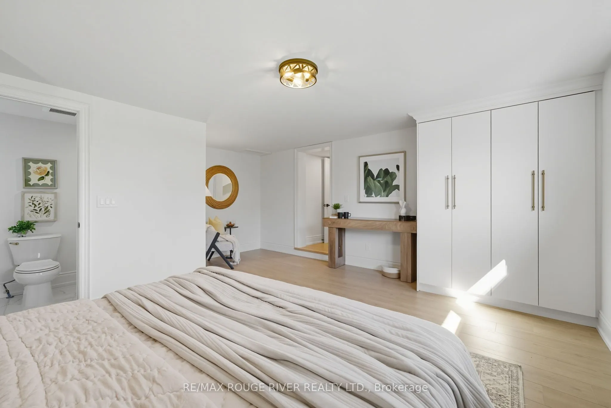 351 John Street