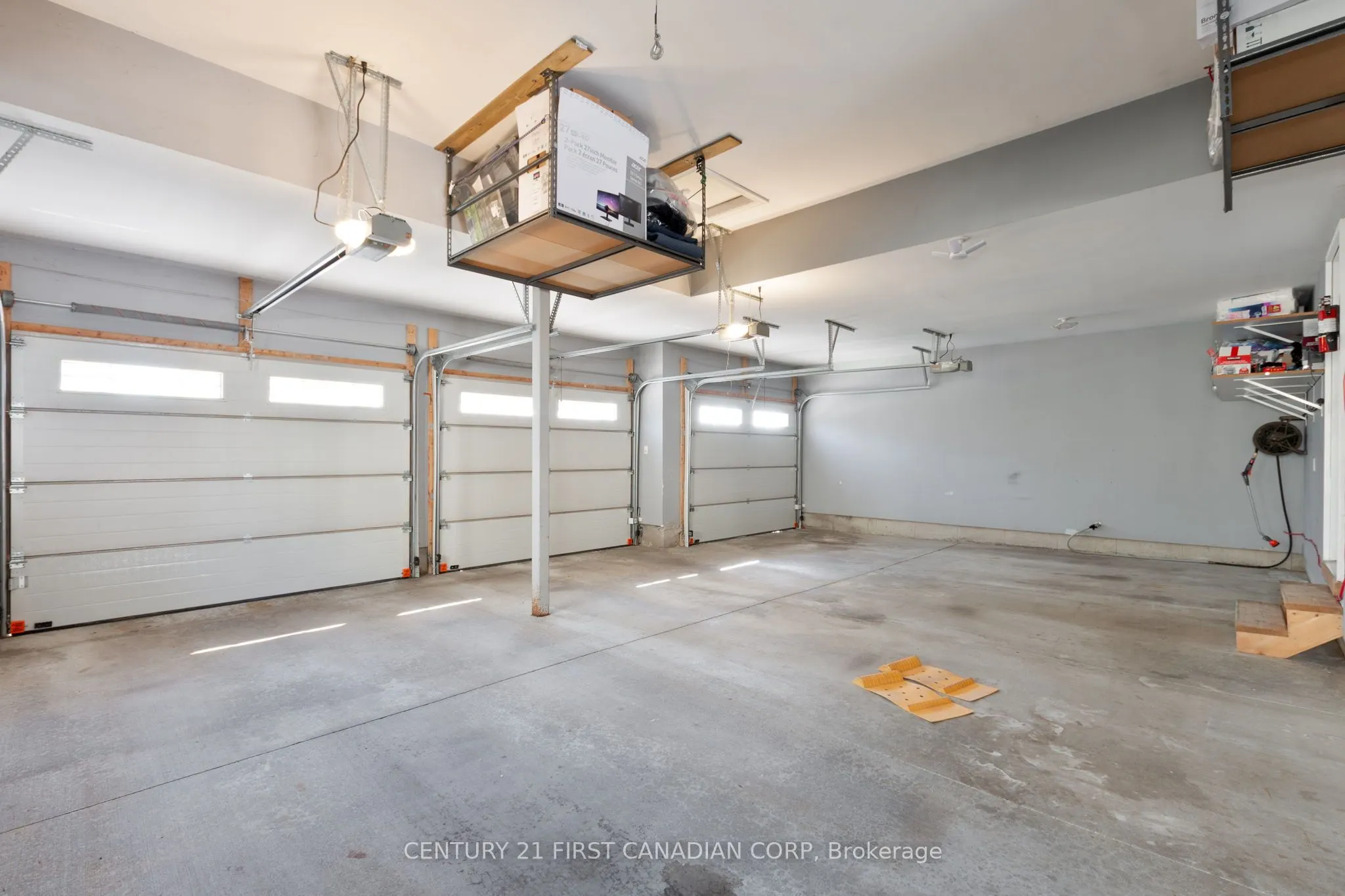 3403 Settlement Court