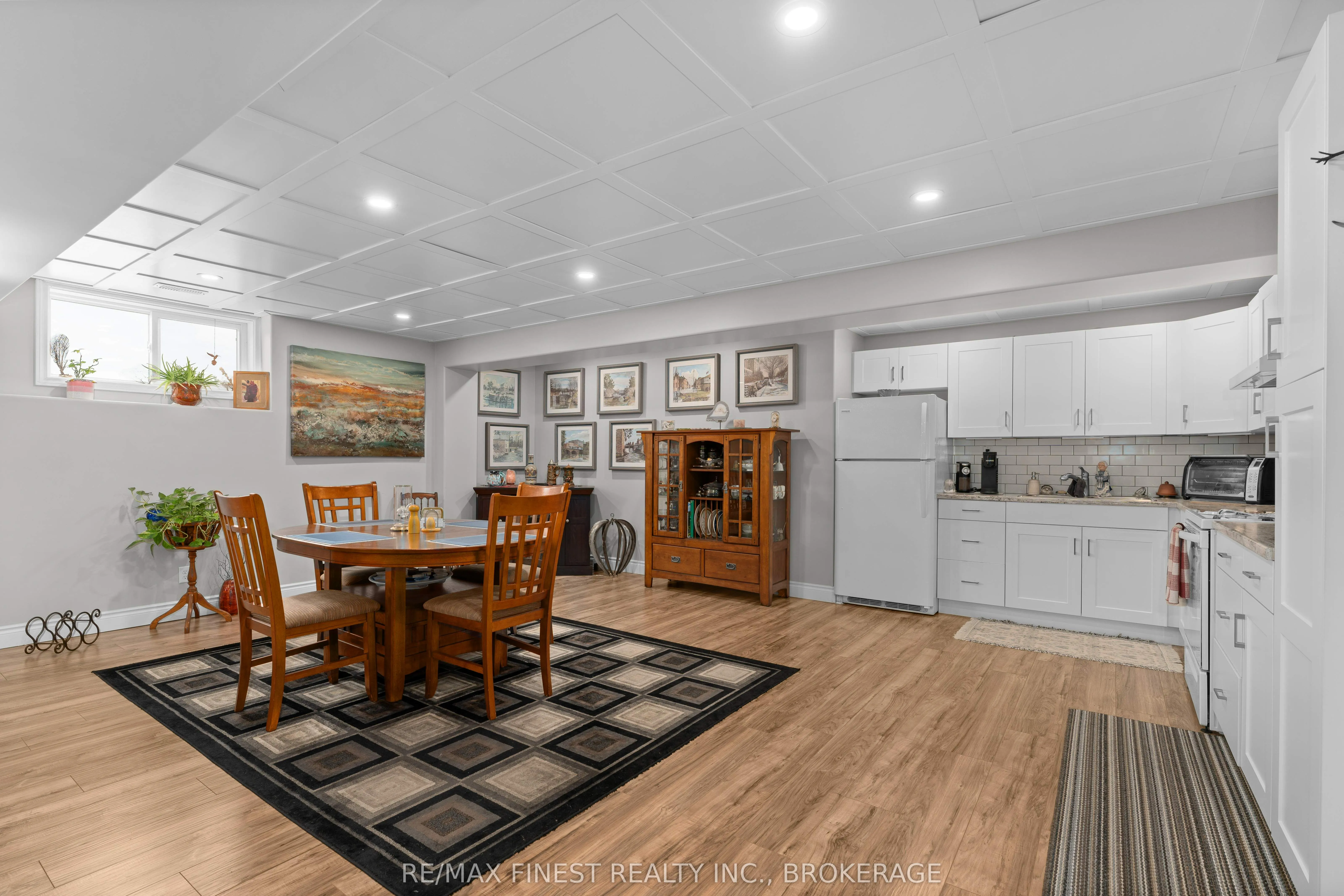 3527 Battersea Road