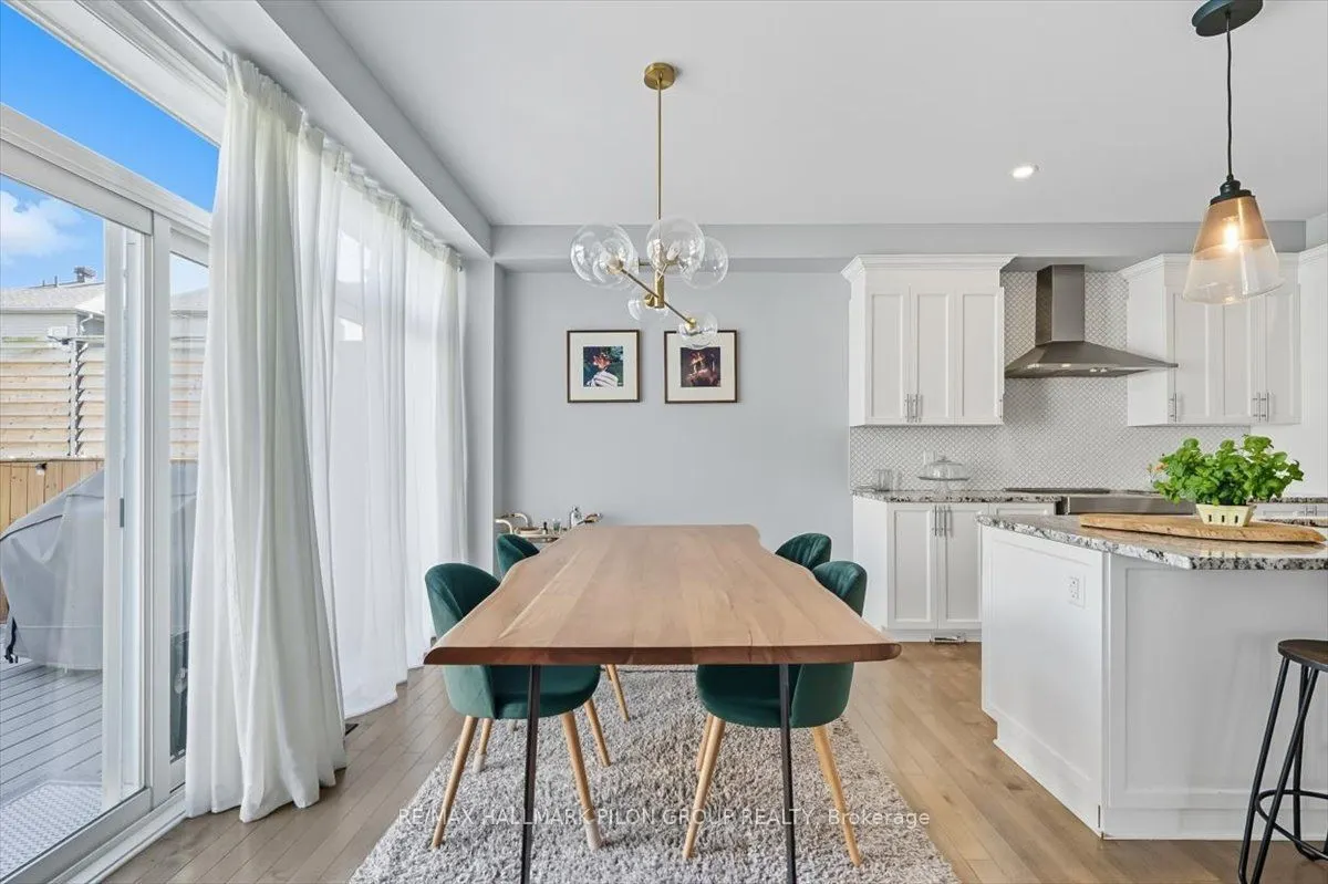 200 Enclave Walk