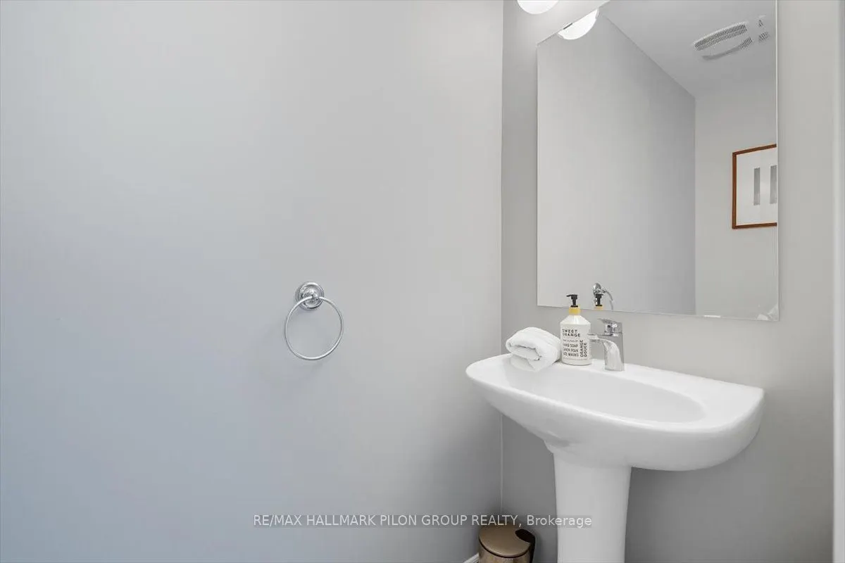 200 Enclave Walk